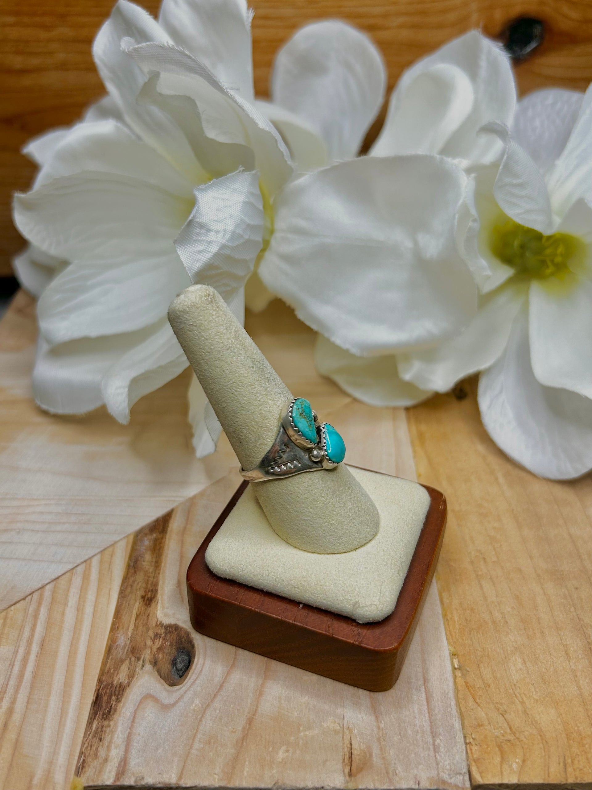 Navajo Made Kingman Turquoise & Sterling Silver Cluster Ring Size 8.75