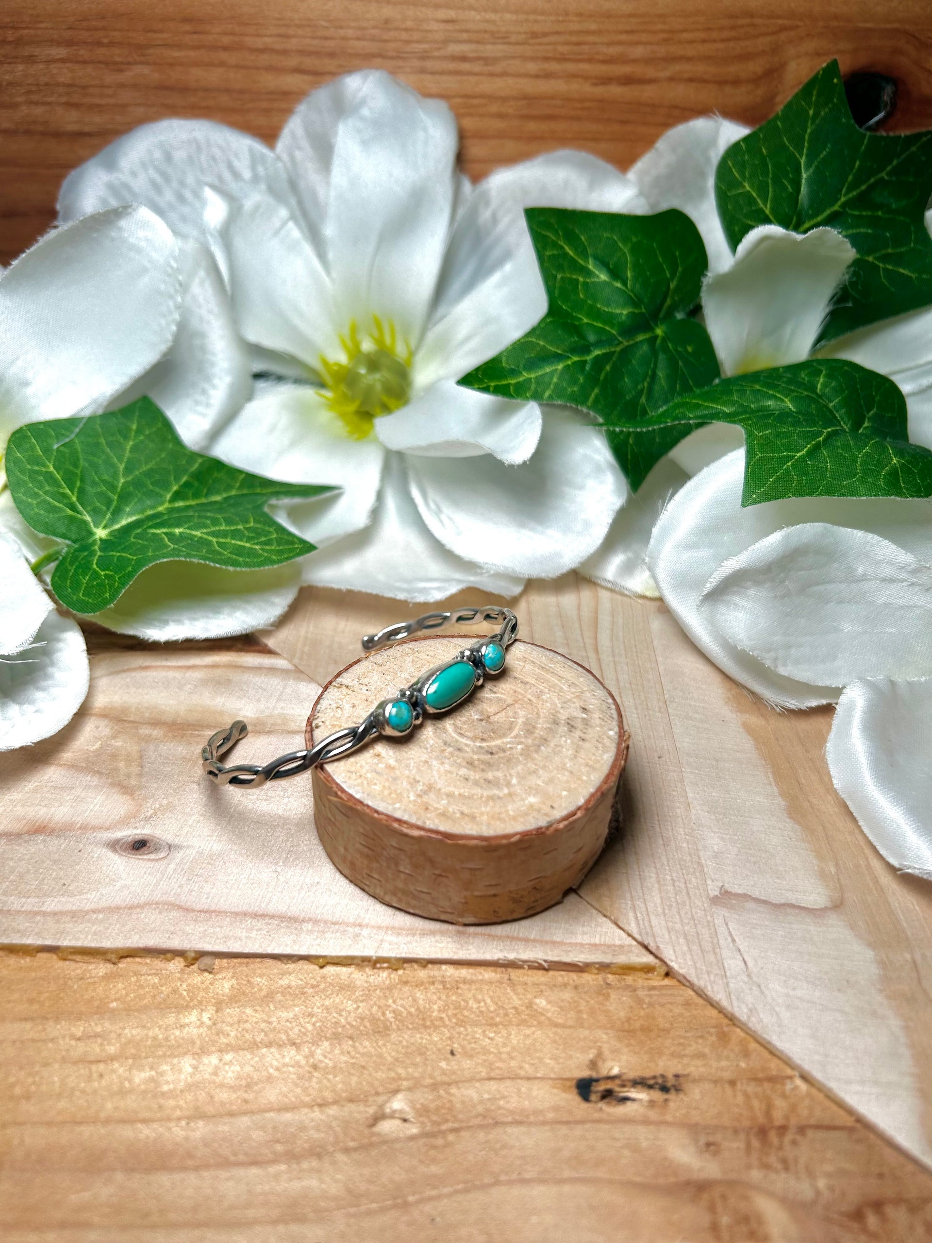 Navajo Made Kingman Turquoise & Sterling Silver Cuff Bracelet