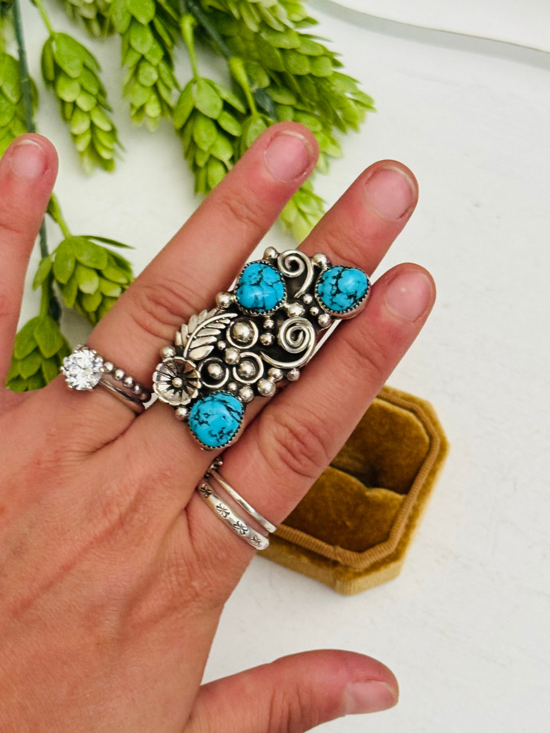 Navajo Made Kingman Turquoise & Sterling Sliver Ring Size 9.5