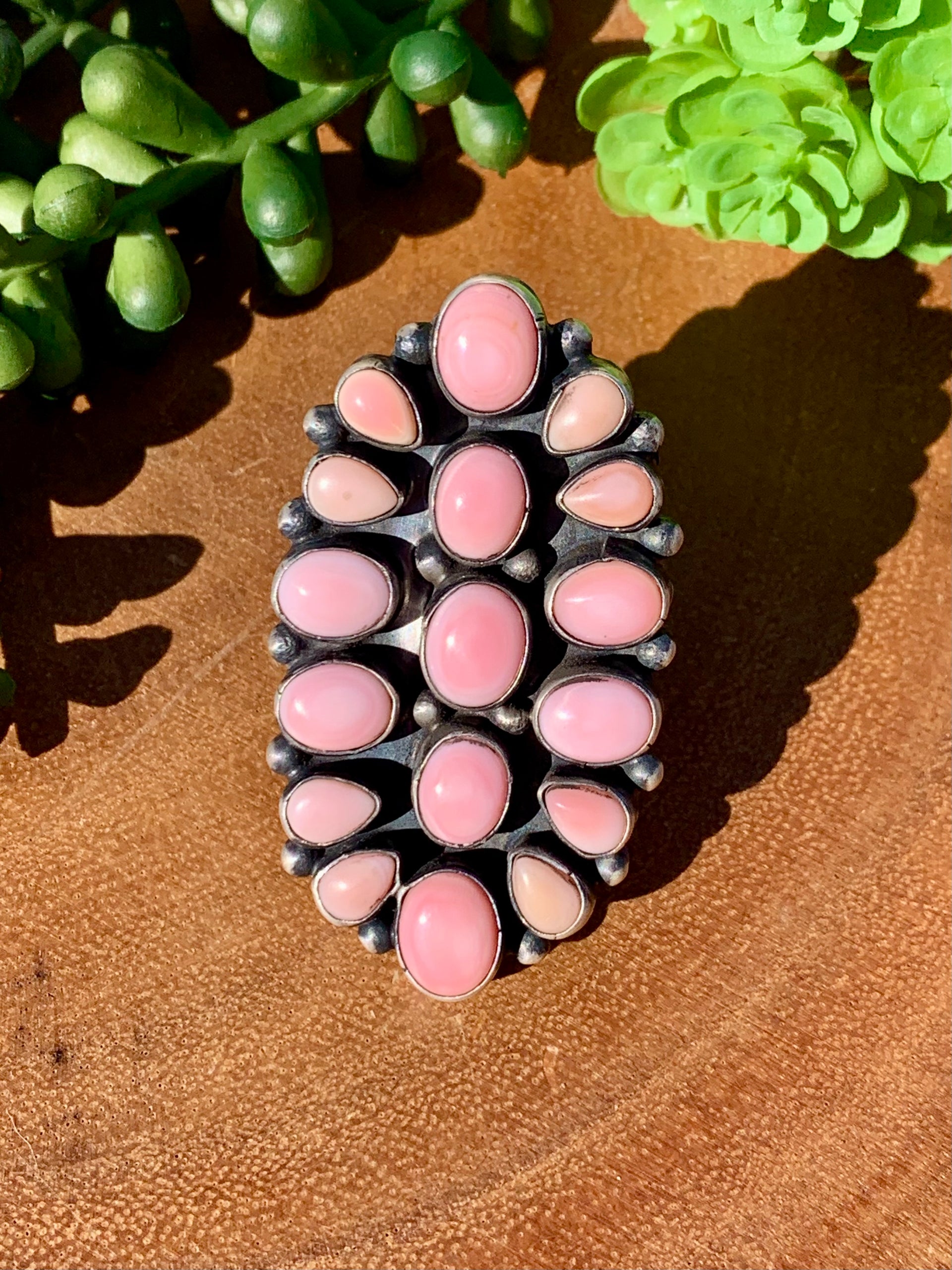 Bobby Johnson Pink Conch & Sterling Silver Ring Size 7