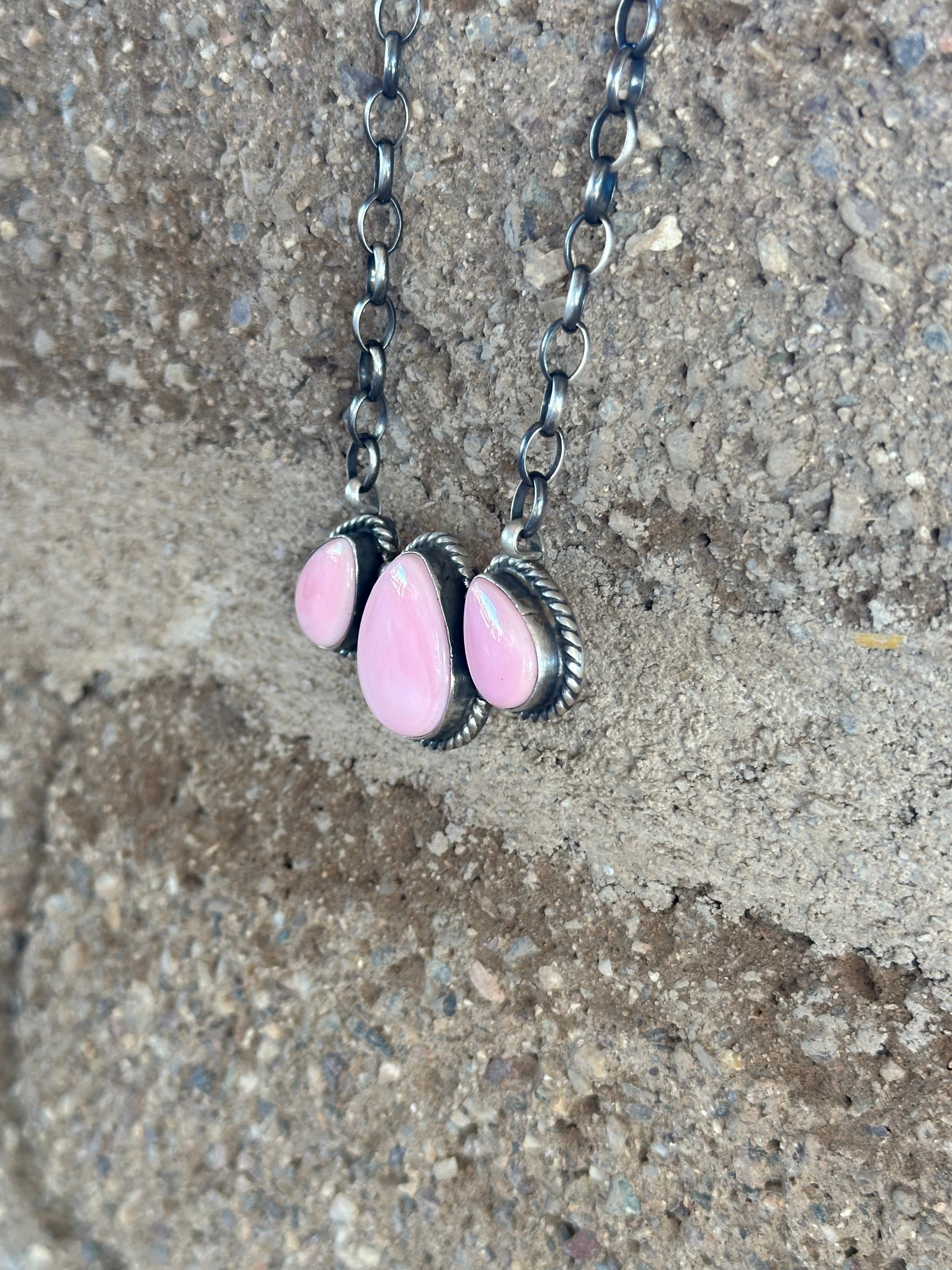 Donovan Skeets Pink Conch & Sterling Silver Necklace