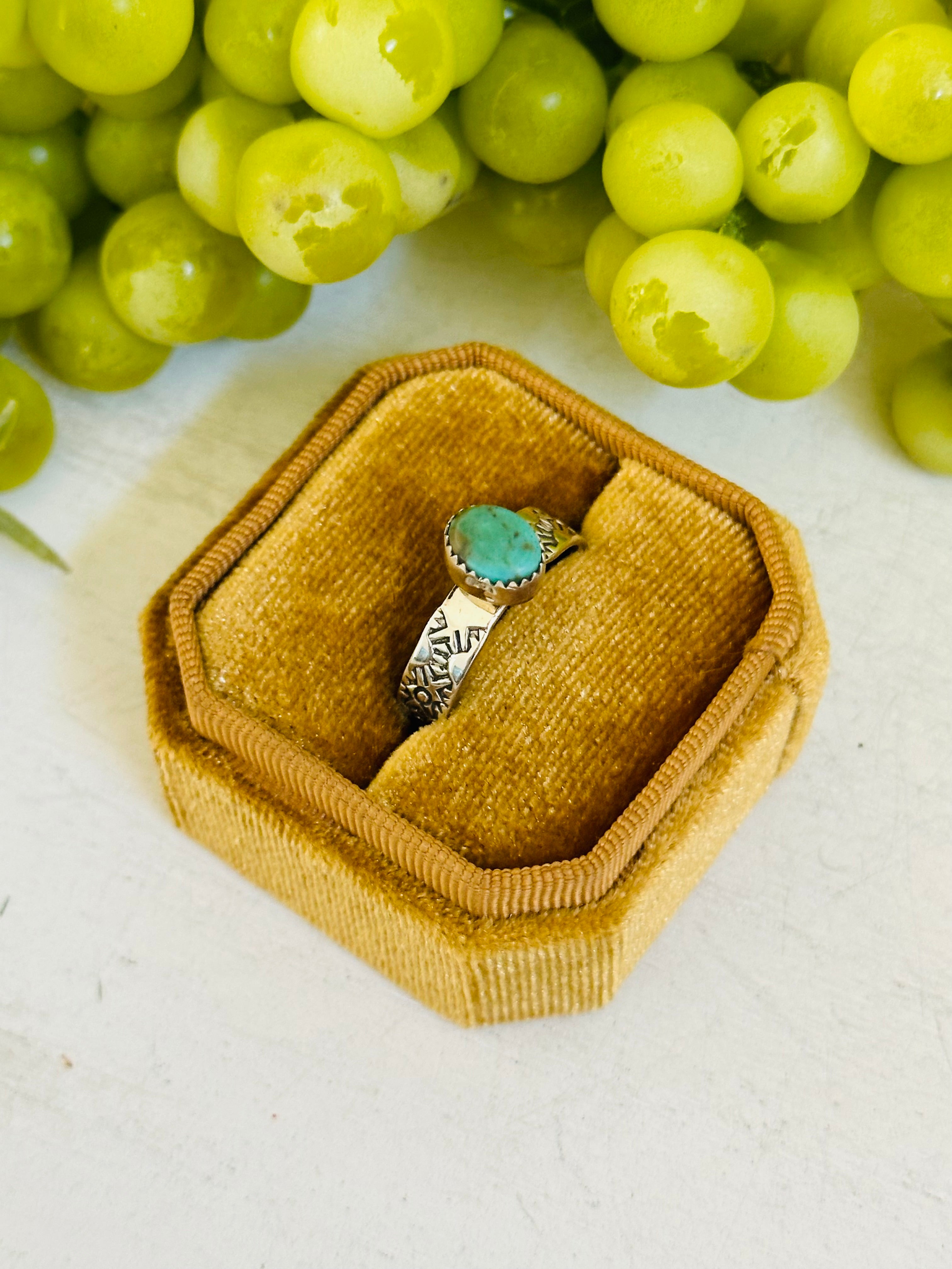 Navajo Made Kingman Turquoise & Sterling Silver Ring