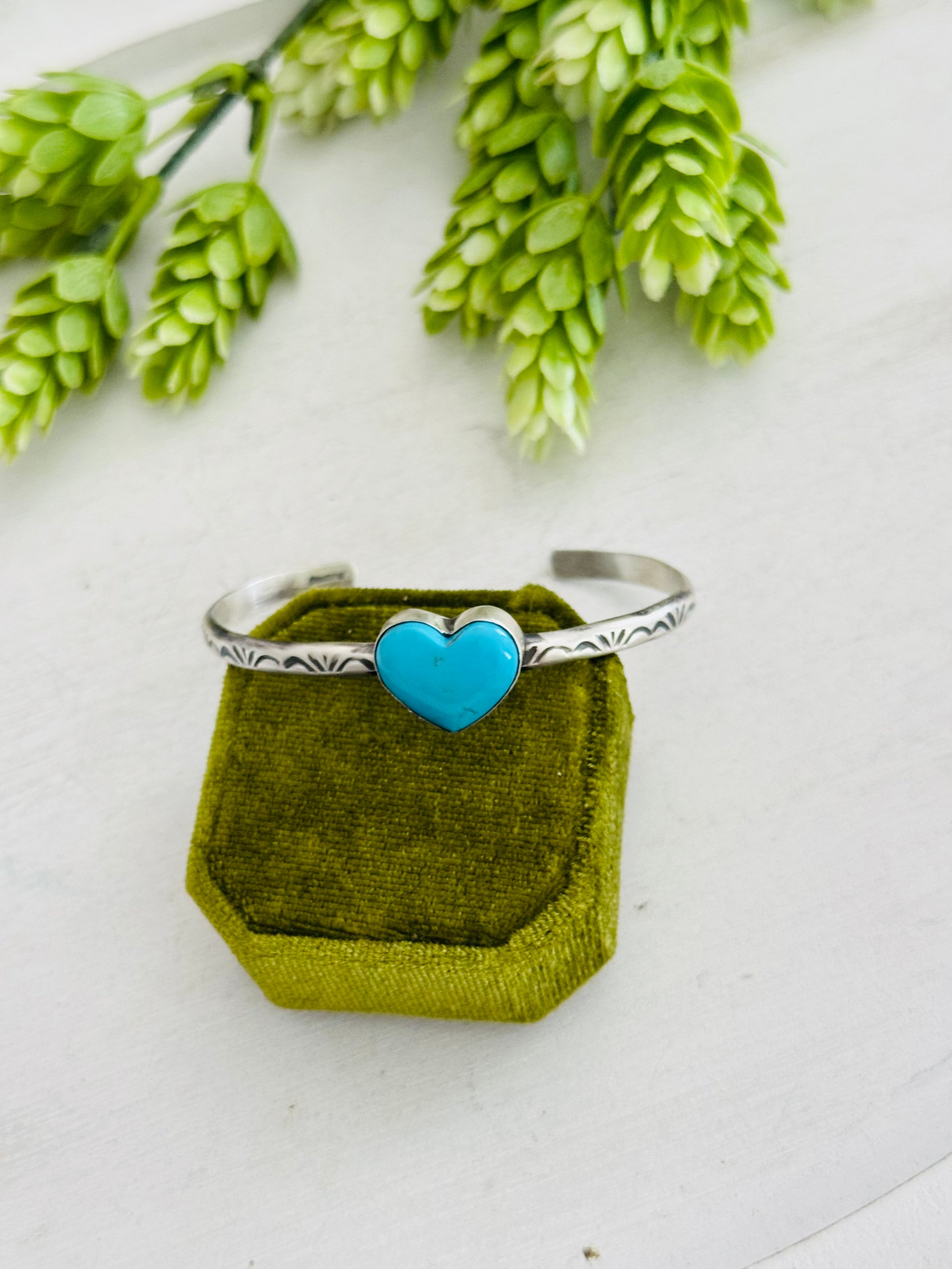 Donovan Skeets Kingman Turquoise & Sterling Silver Heart Cuff Bracelet