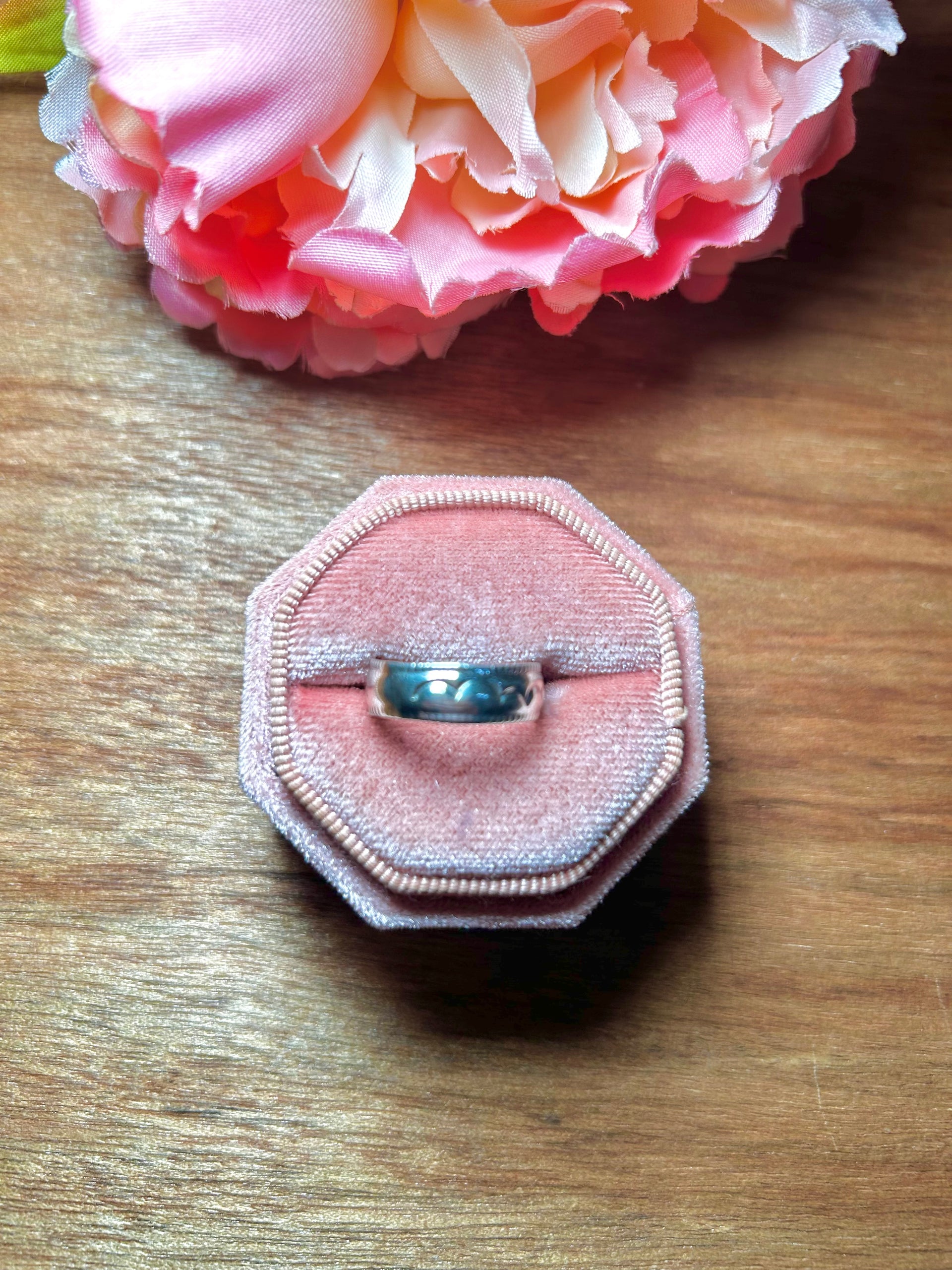 Navajo Made Sterling Silver Ring Size 5.75