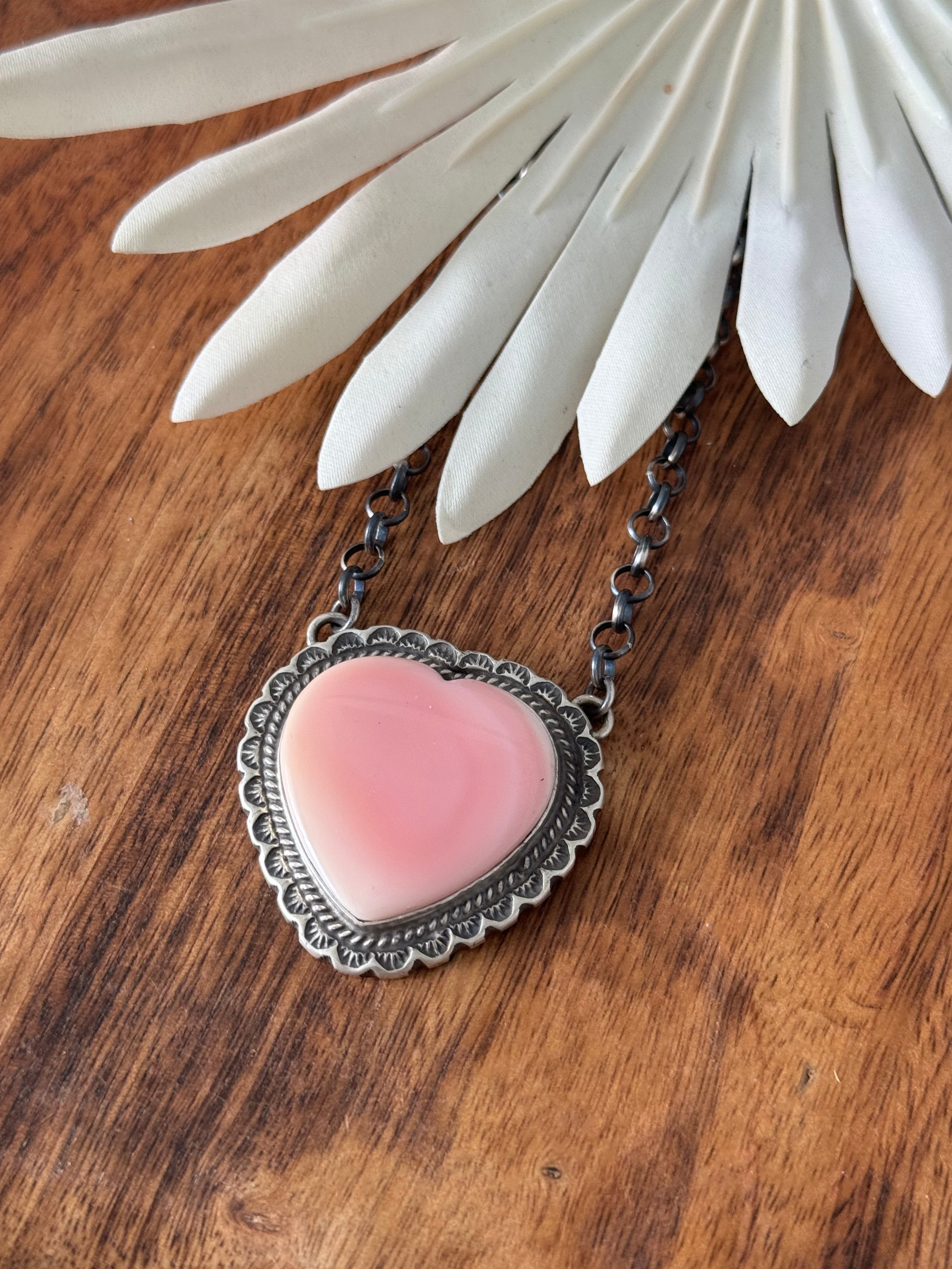 Thomas Francisco Pink Conch & Sterling Silver Heart Necklace