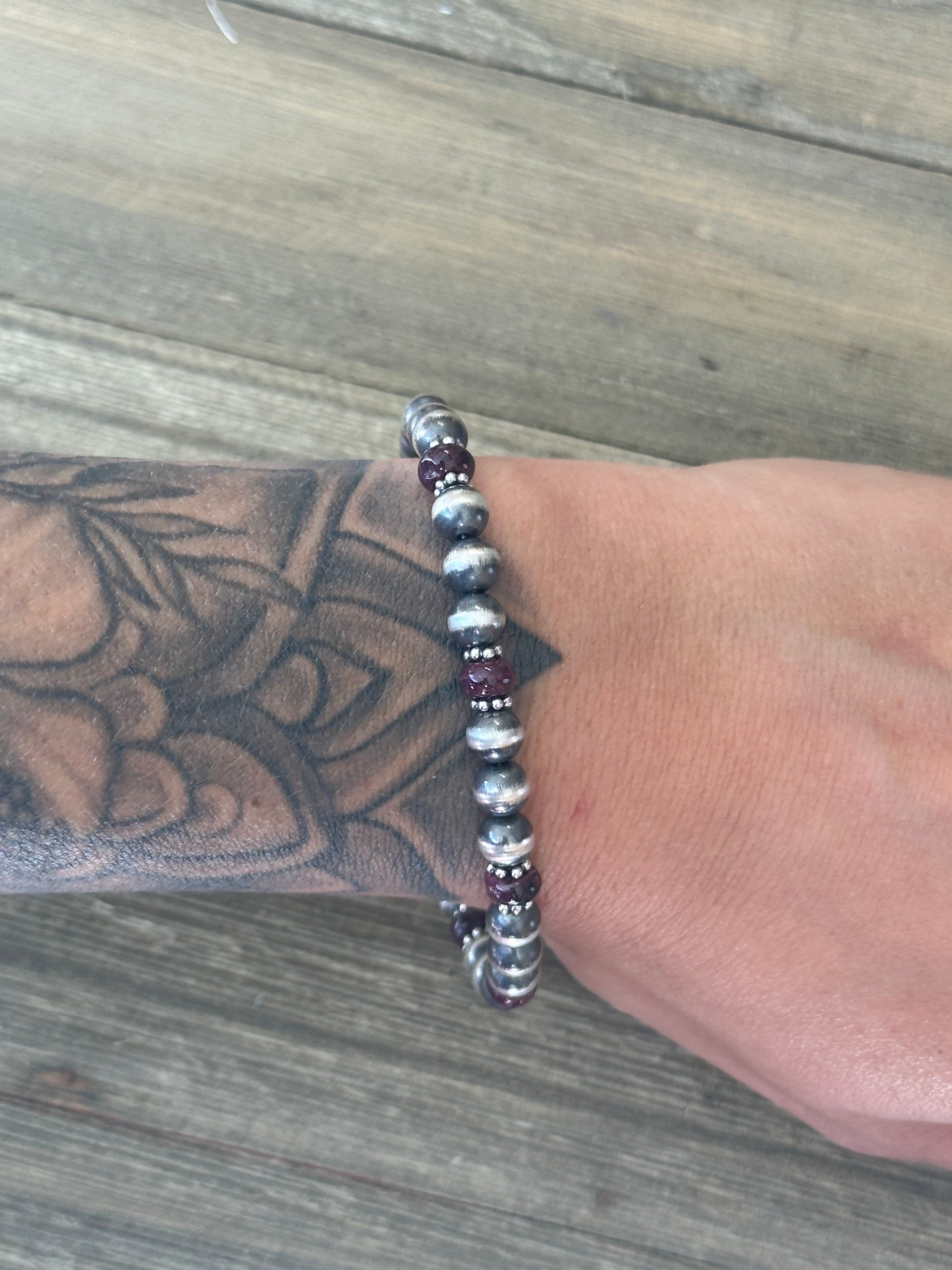 Navajo Strung Purple Spiny Oyster & Sterling Silver Pearl Beaded Bracelet