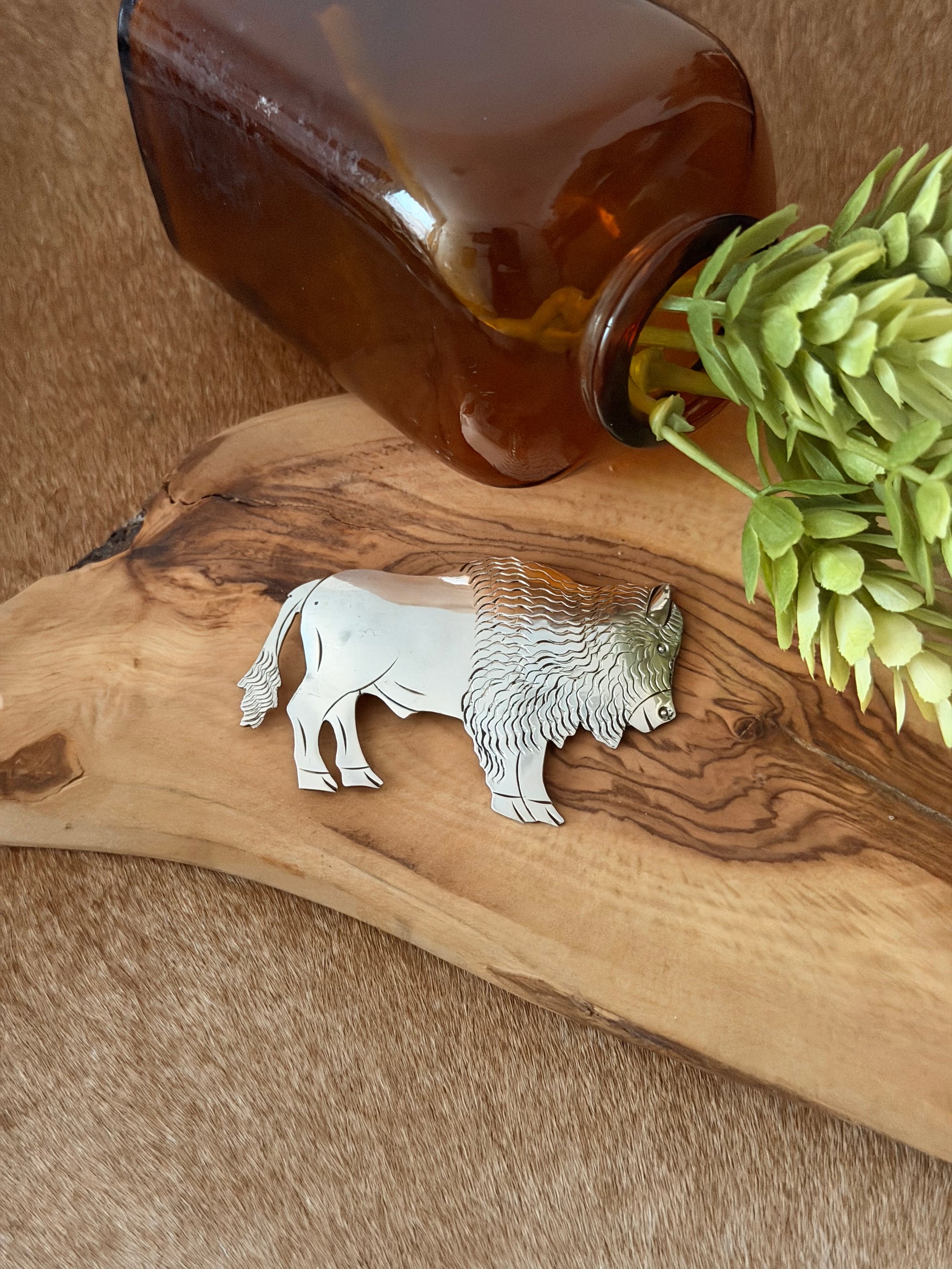 Navajo Handmade Sterling Silver Buffalo Pin