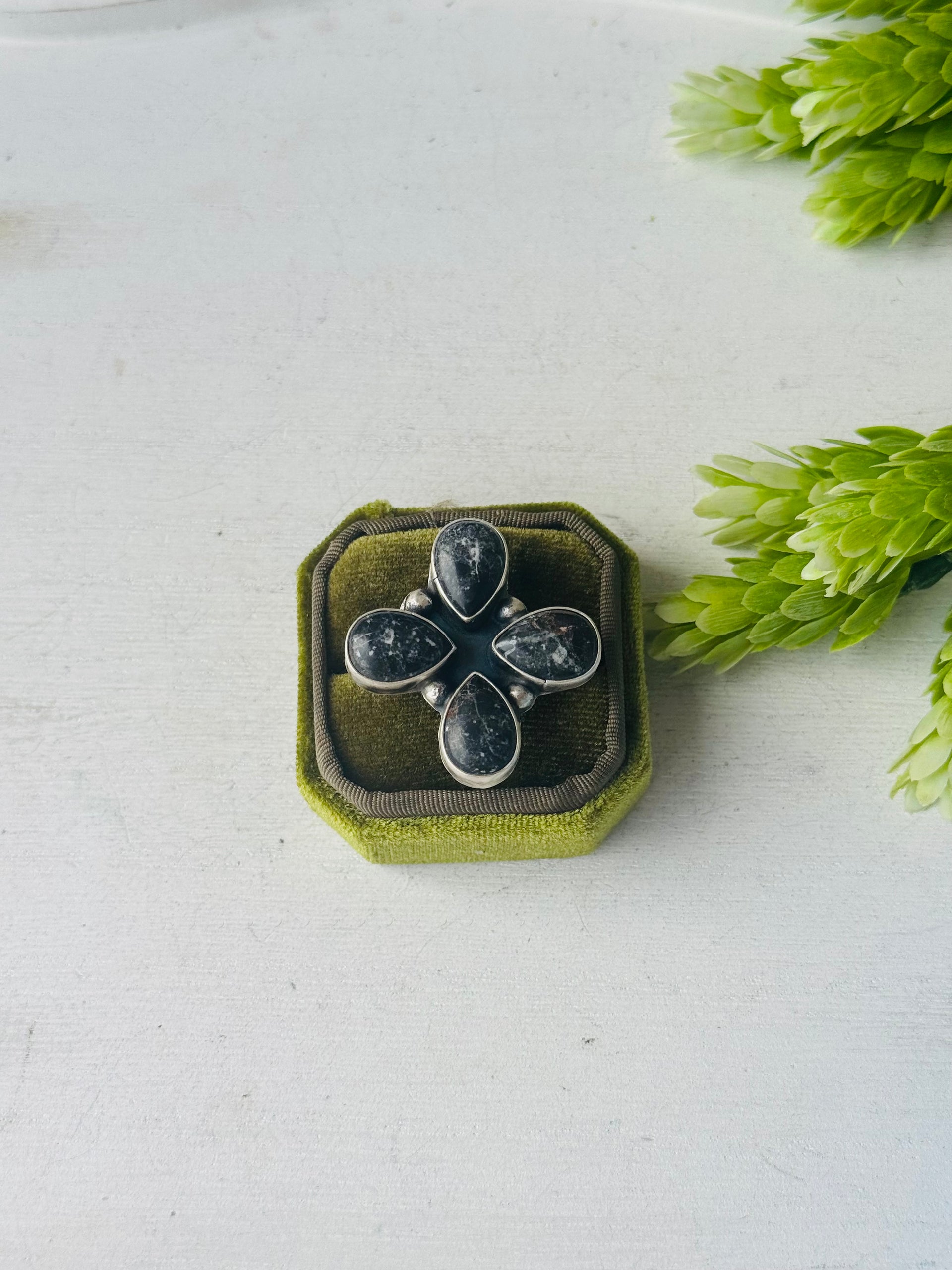 Myron Benally White Buffalo & Sterling Silver Ring Size 6