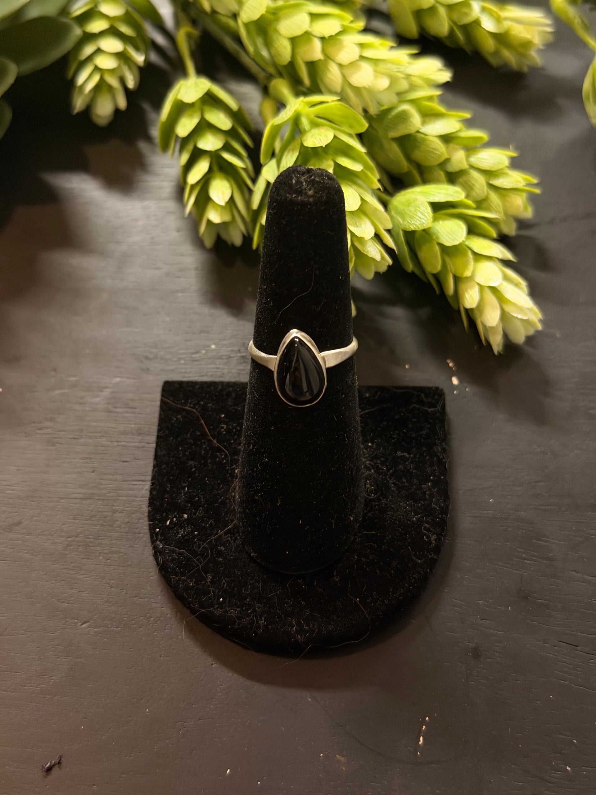Navajo Made Onyx & Sterling Silver Ring Size 6