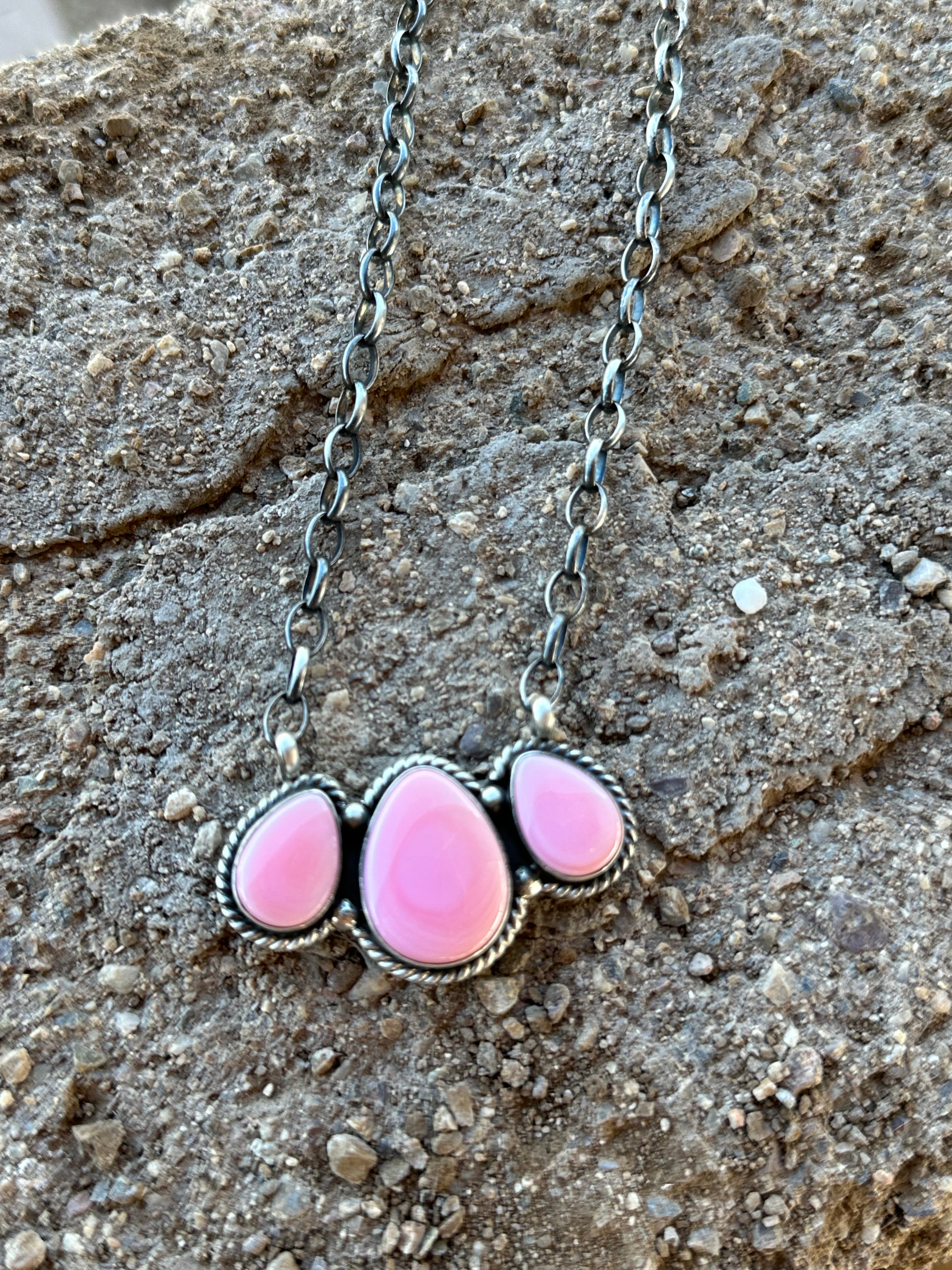 Donovan Skeets Pink Conch & Sterling Silver Necklace