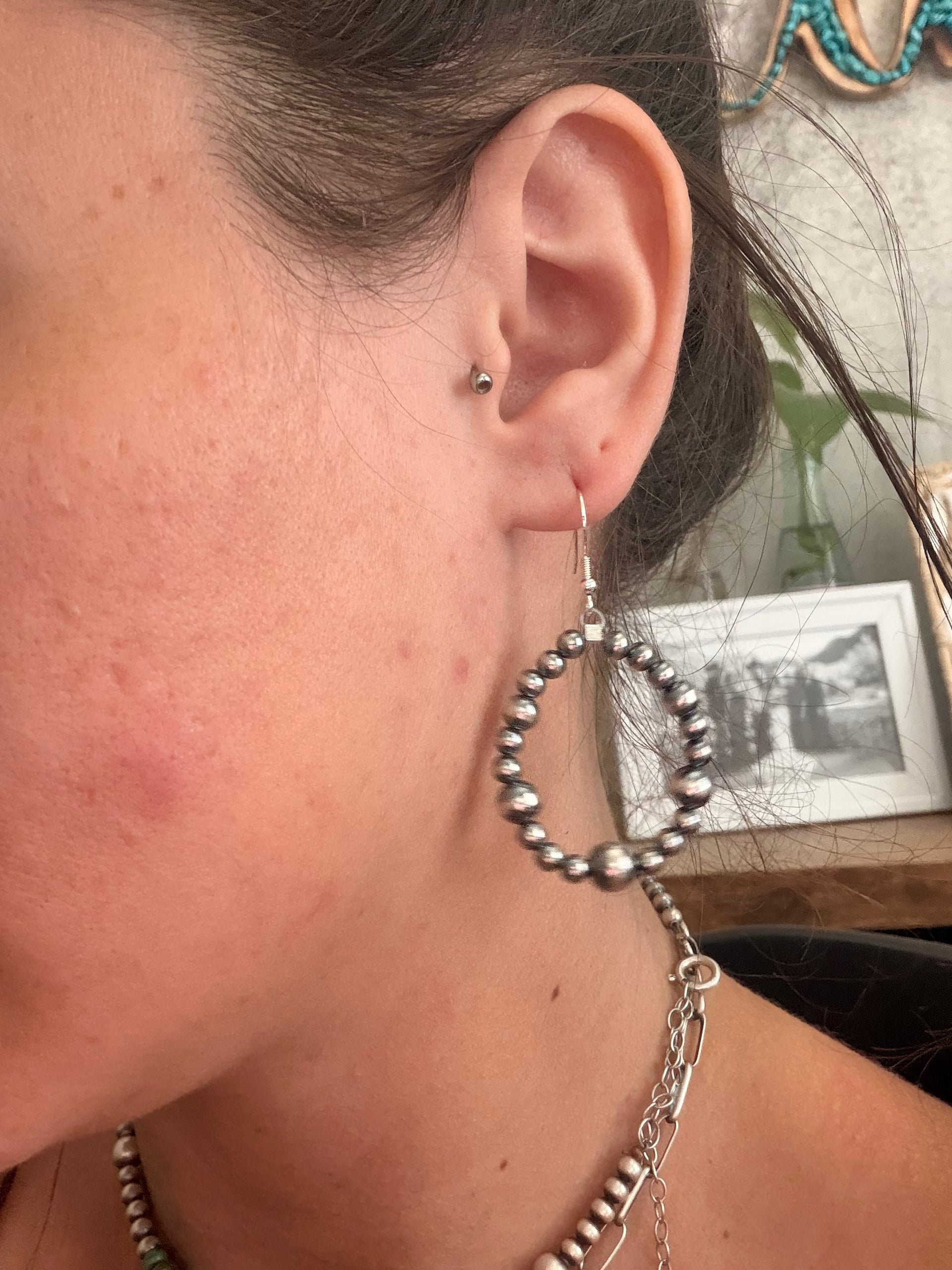 Navajo Strung Machine Made Sterling Silver Graduated Pearl Dangle Earrings
