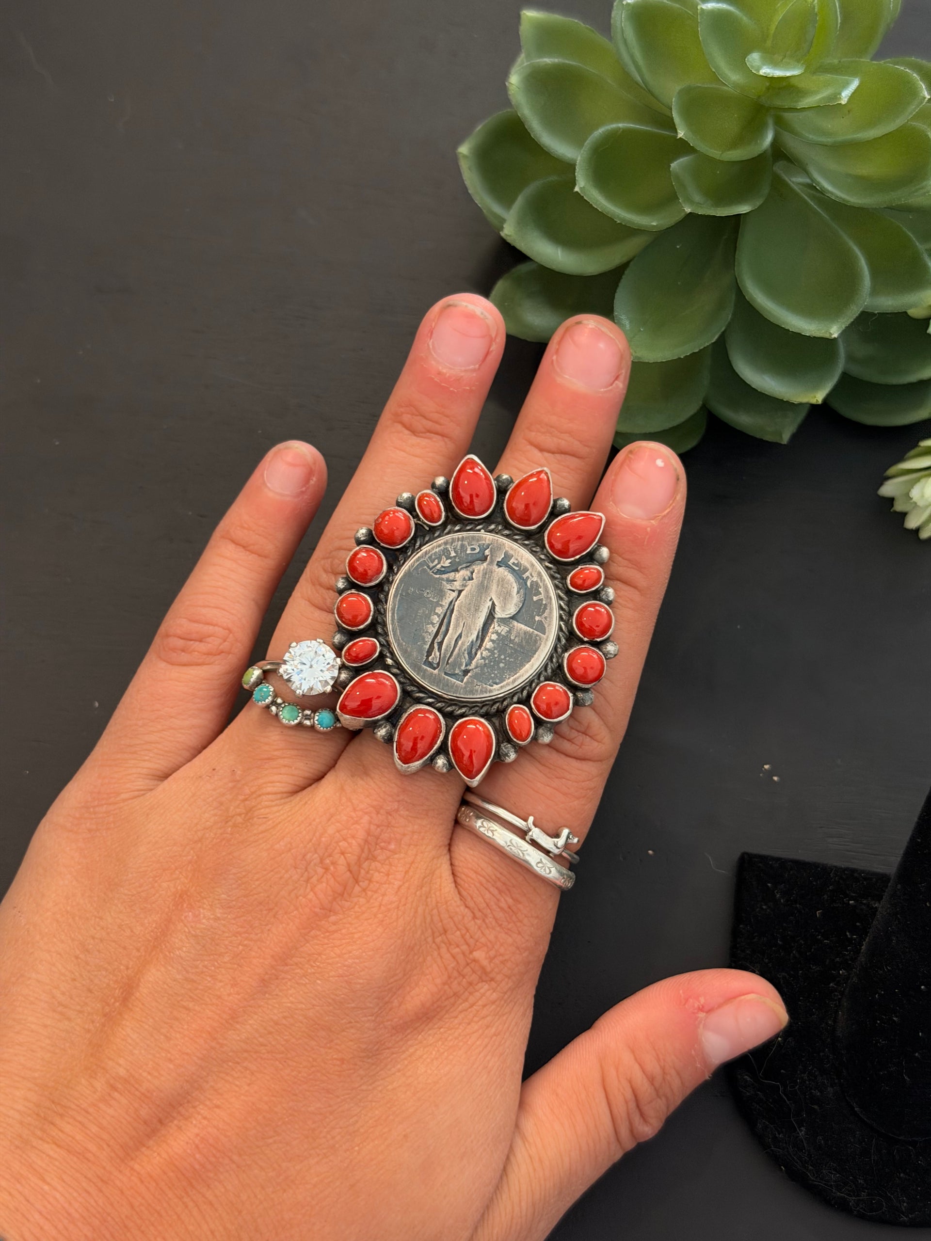 Darrin Livingston Natural Coral & Sterling Silver Cluster Liberty Ring Size 7