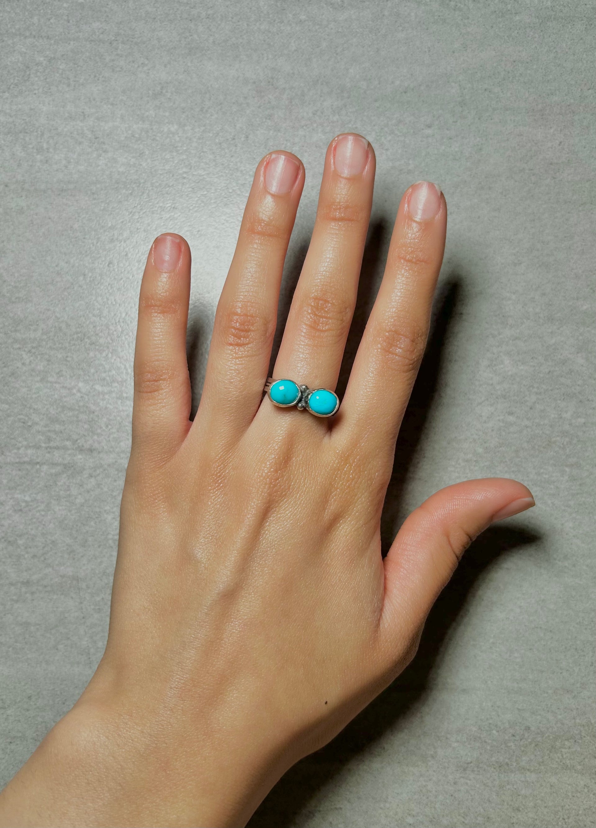 Navajo Made Kingman Turquoise & Sterling Silver Ring