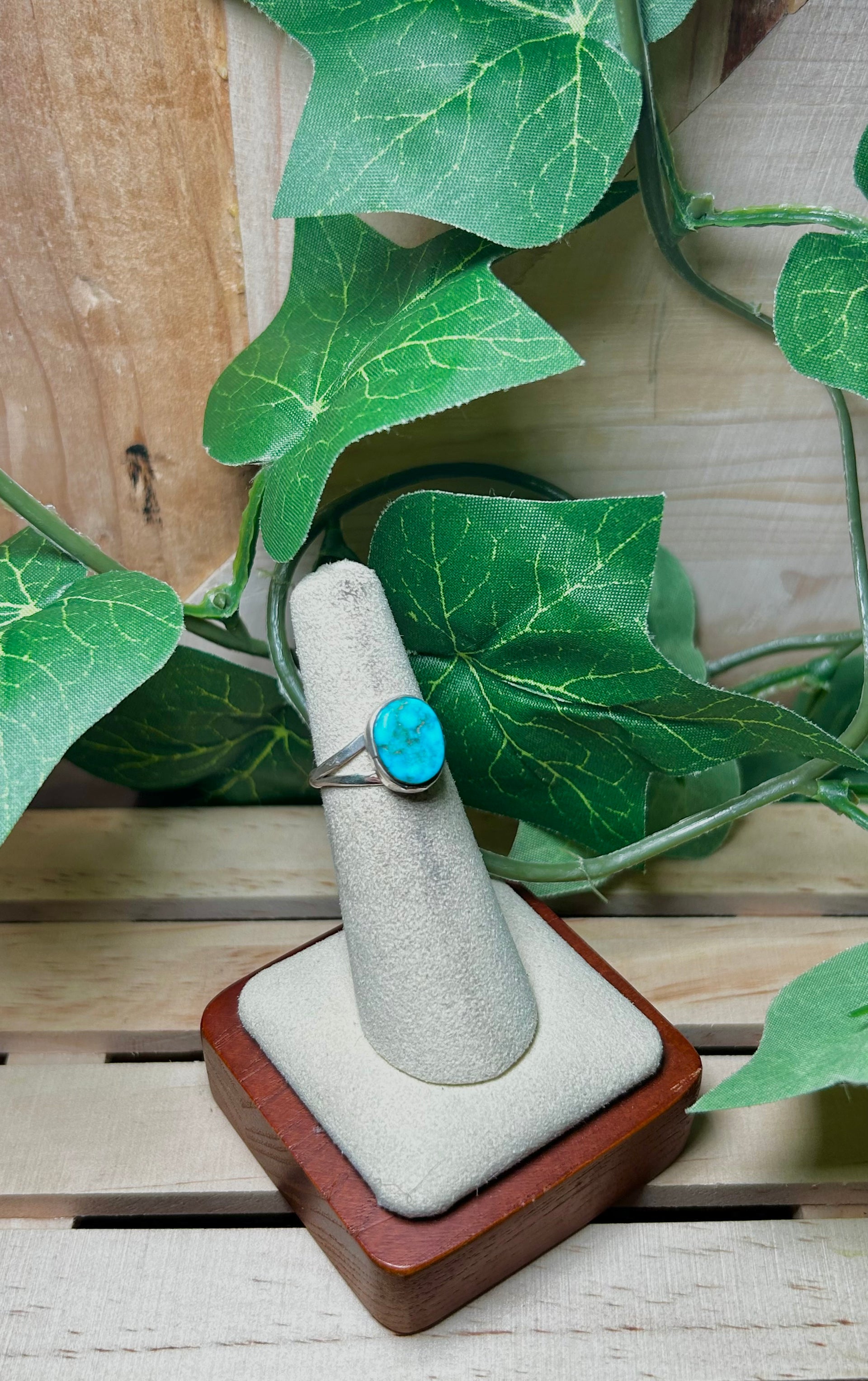 Navajo Made Kingman Turquoise & Sterling Sliver Cluster Ring Size 5.5