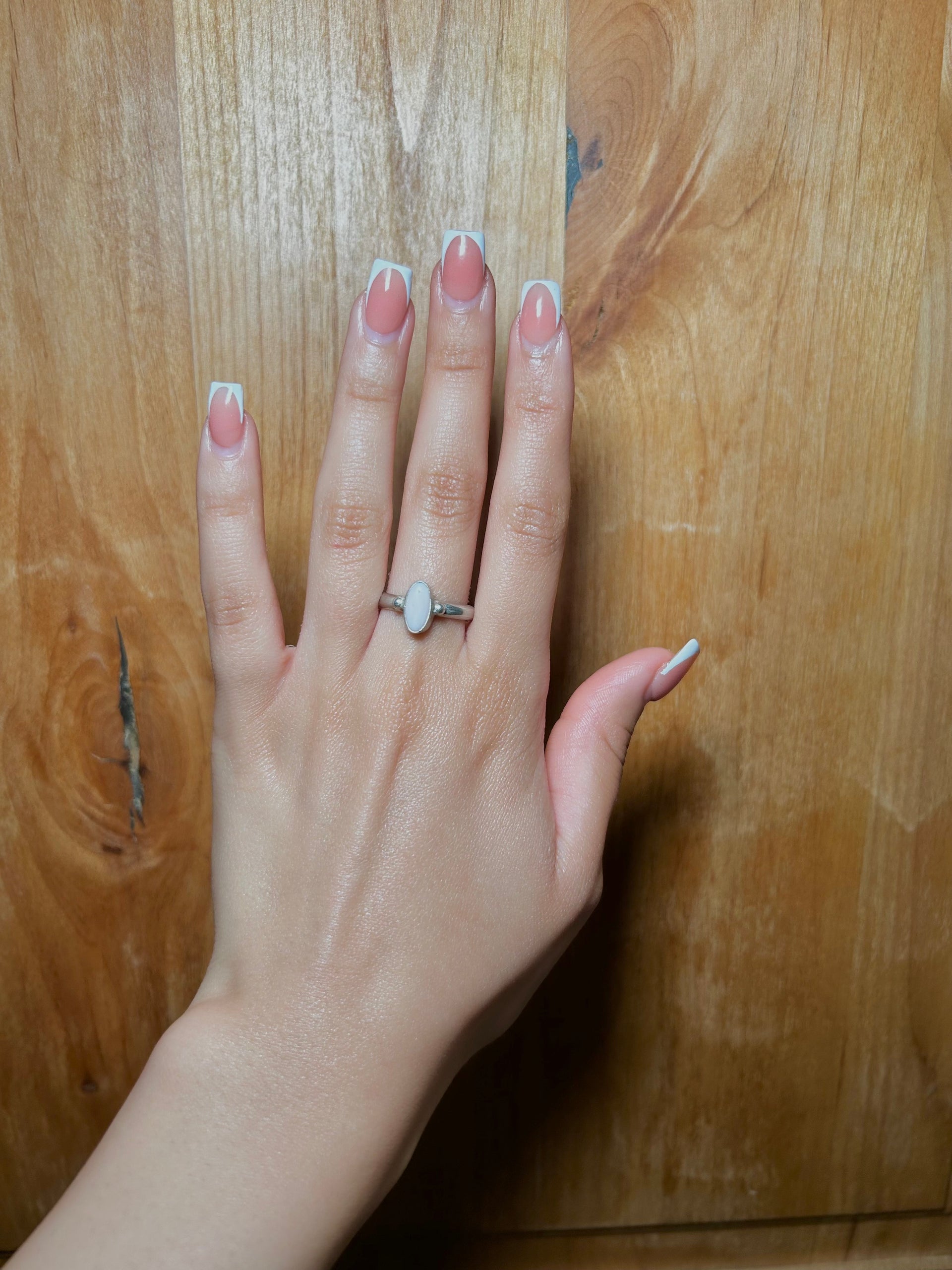 Navajo Made Pink Conch & Sterling Silver Ring Size 8.5