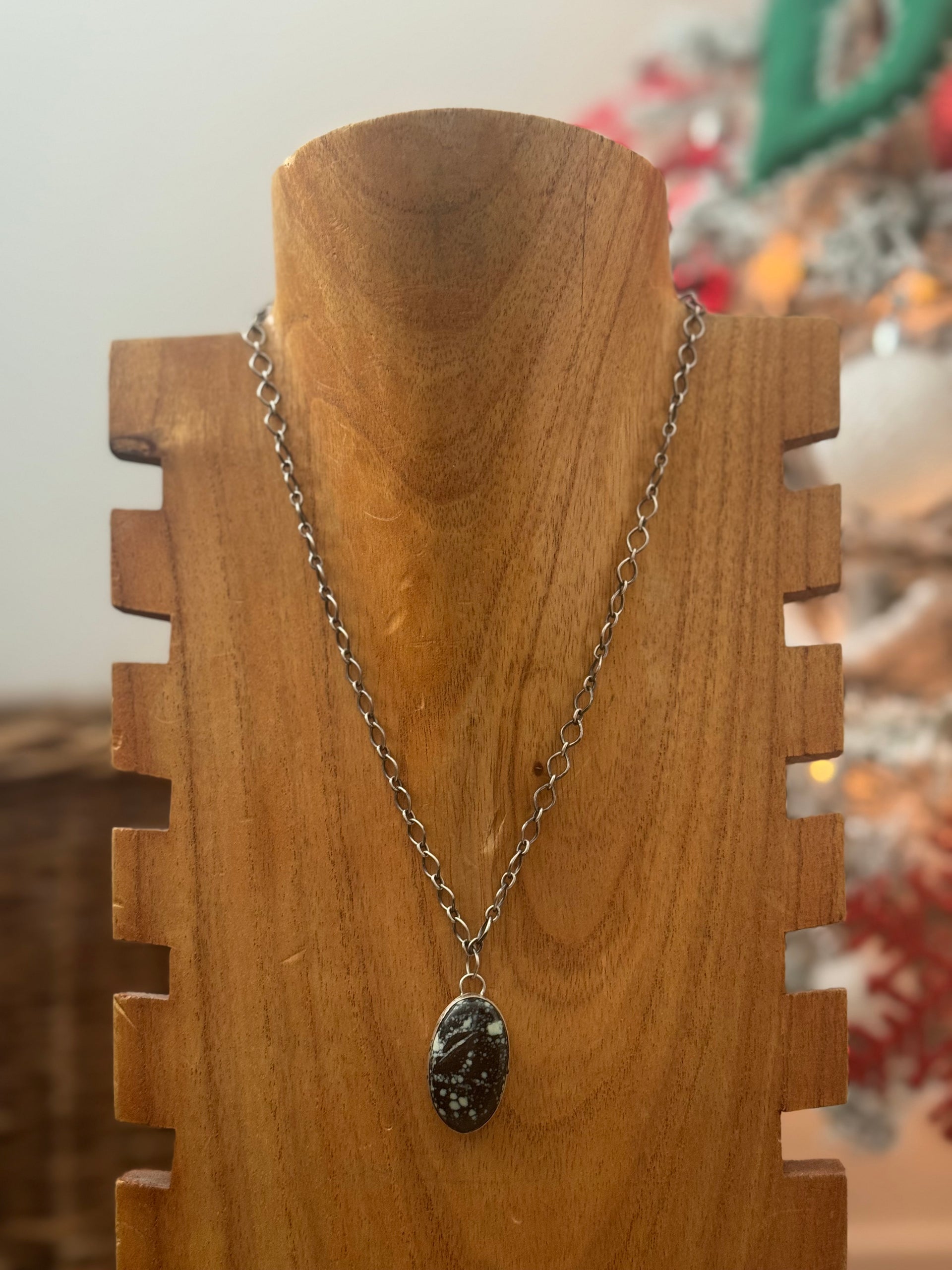 Navajo Made New Lander Variscite & Sterling Silver Necklace