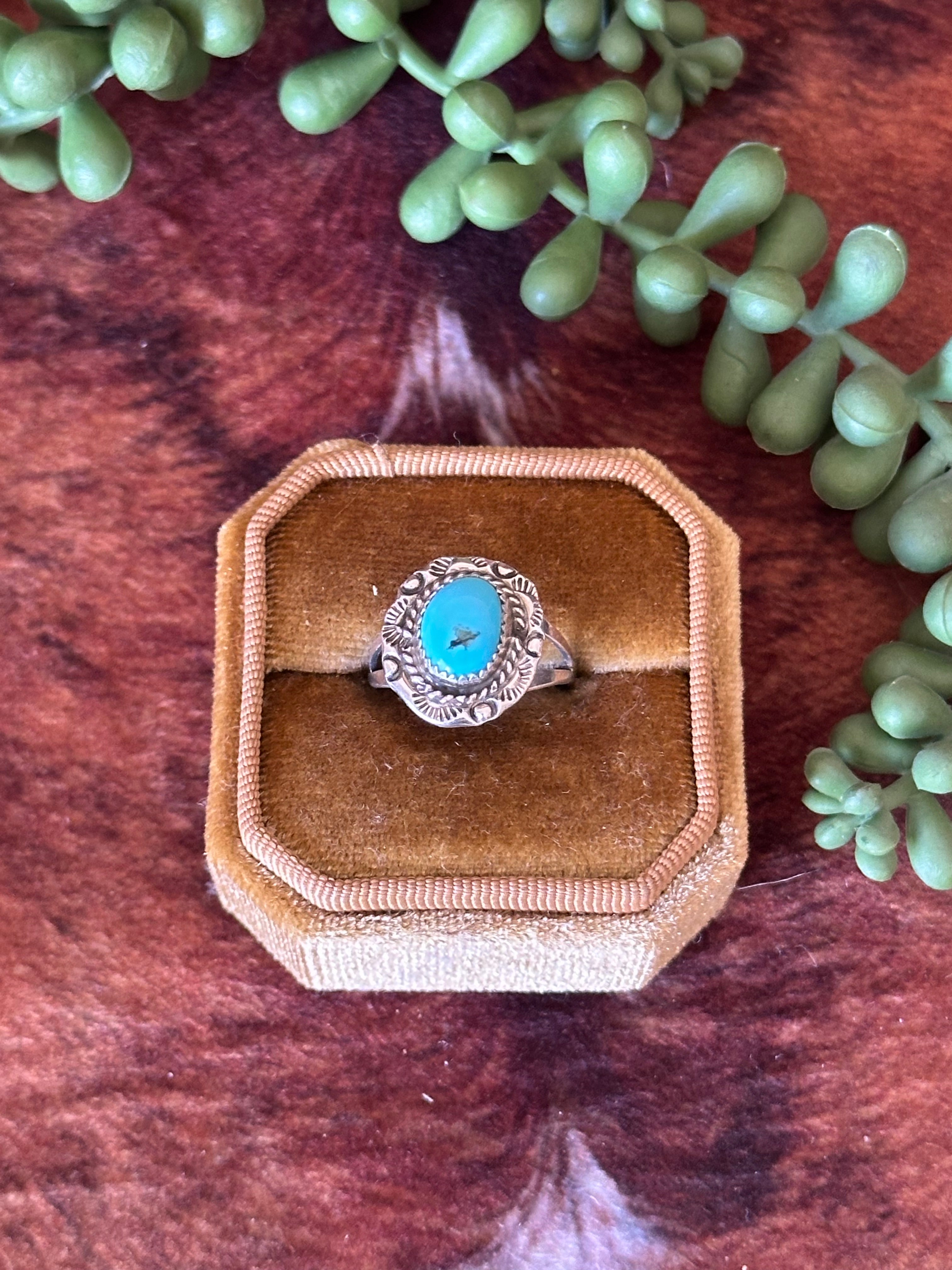 Navajo Made Kingman Turquoise & Sterling Silver Ring Size 7.5