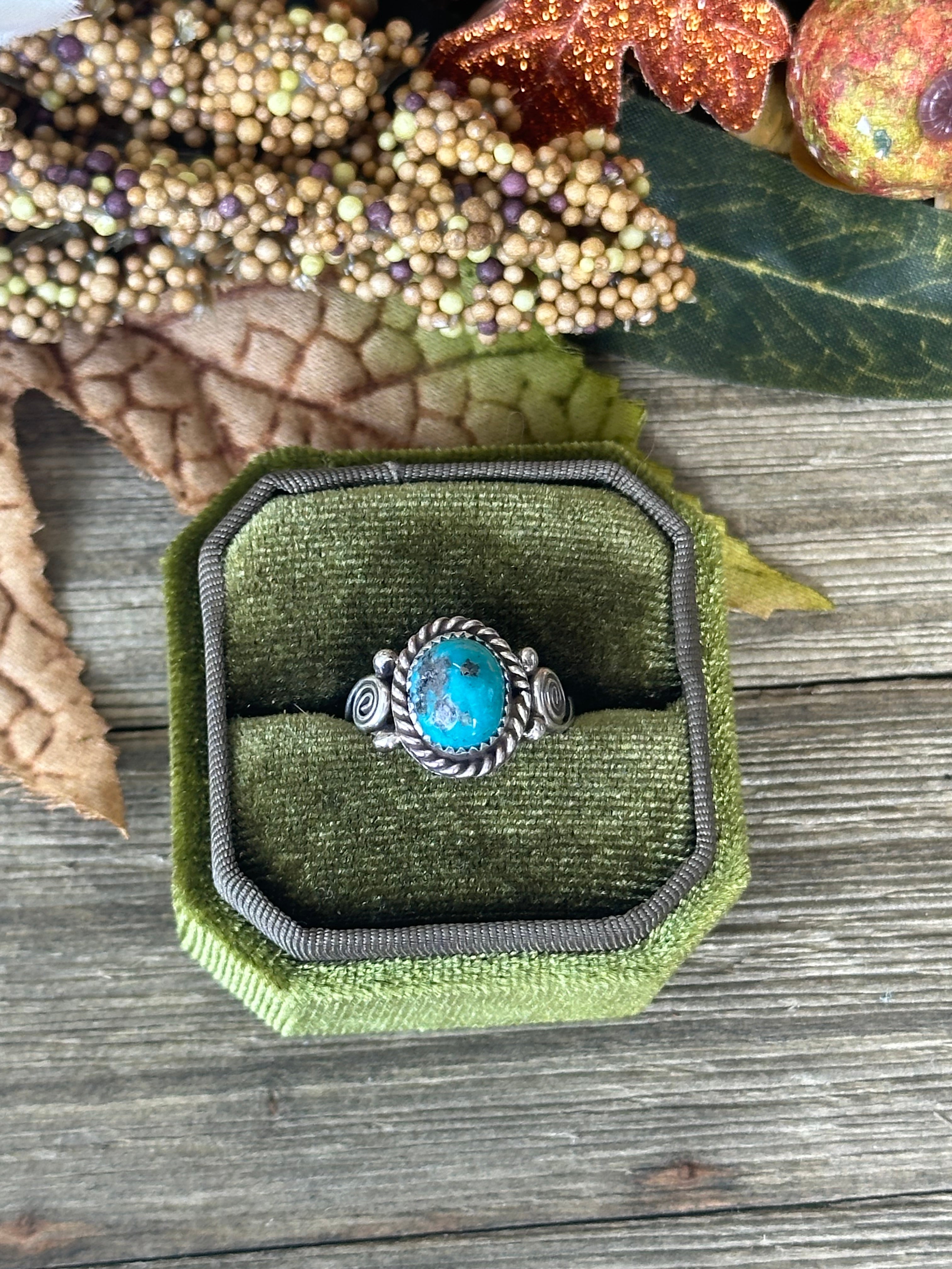 Navajo Made Kingman Turquoise & Sterling Silver Ring