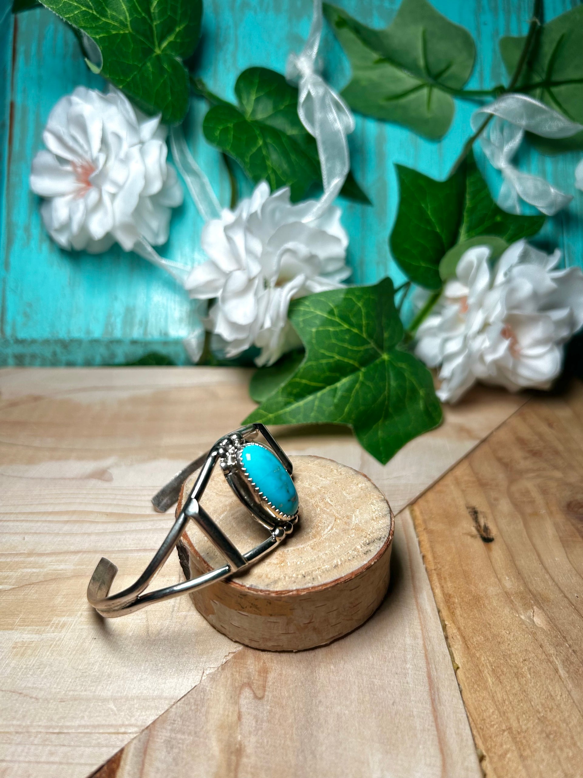 Navajo Kingman Turquoise & Sterling Silver Cuff Bracelet