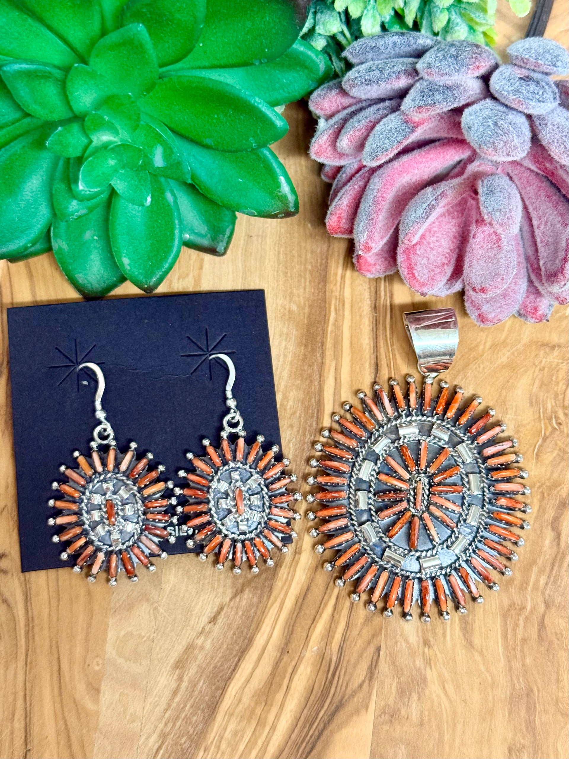 Southwest Handmade Red Spiny Oyster & Sterling Silver Pendant Set