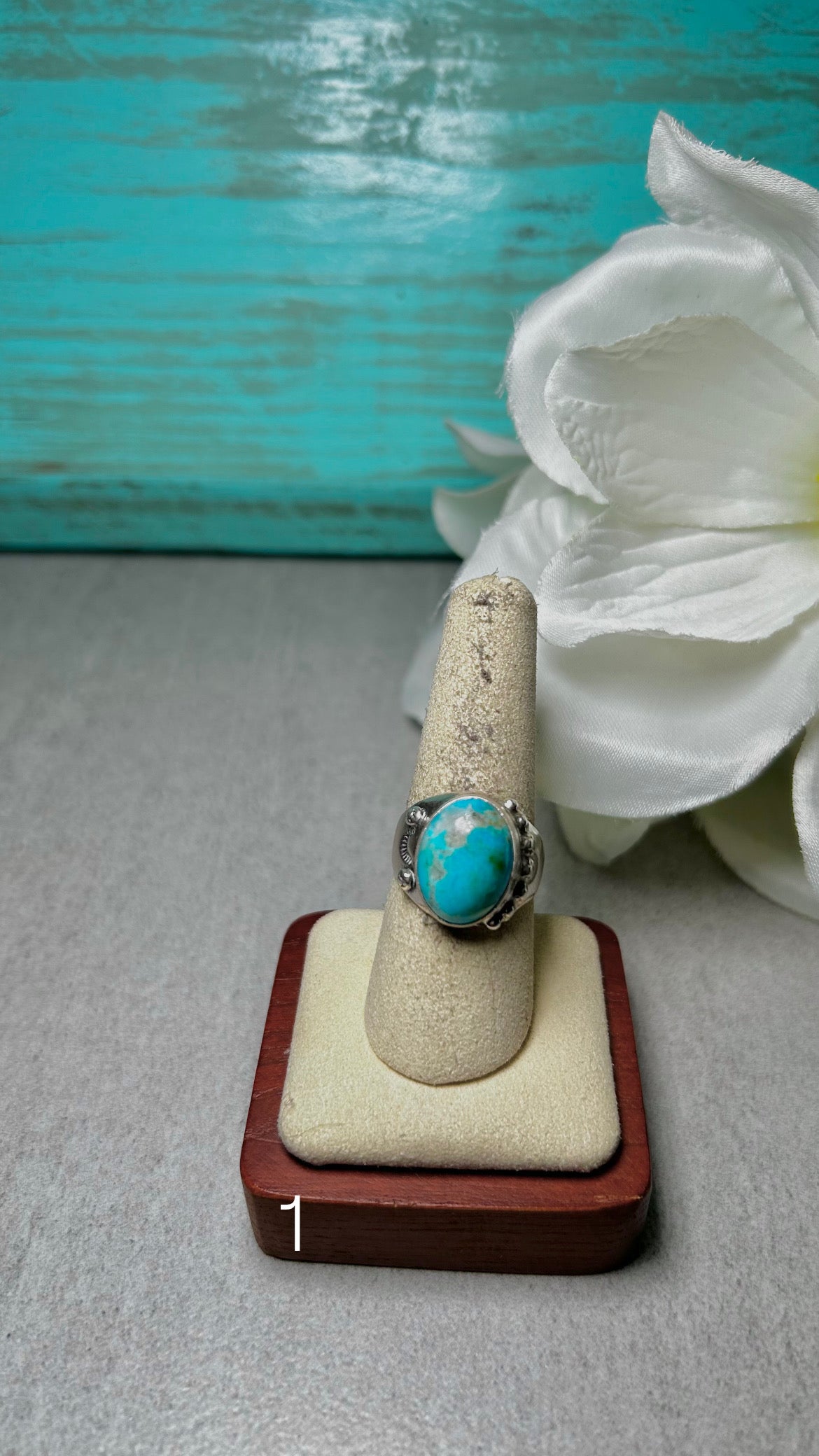 Navajo Made Kingman Turquoise & Sterling Silver Ring