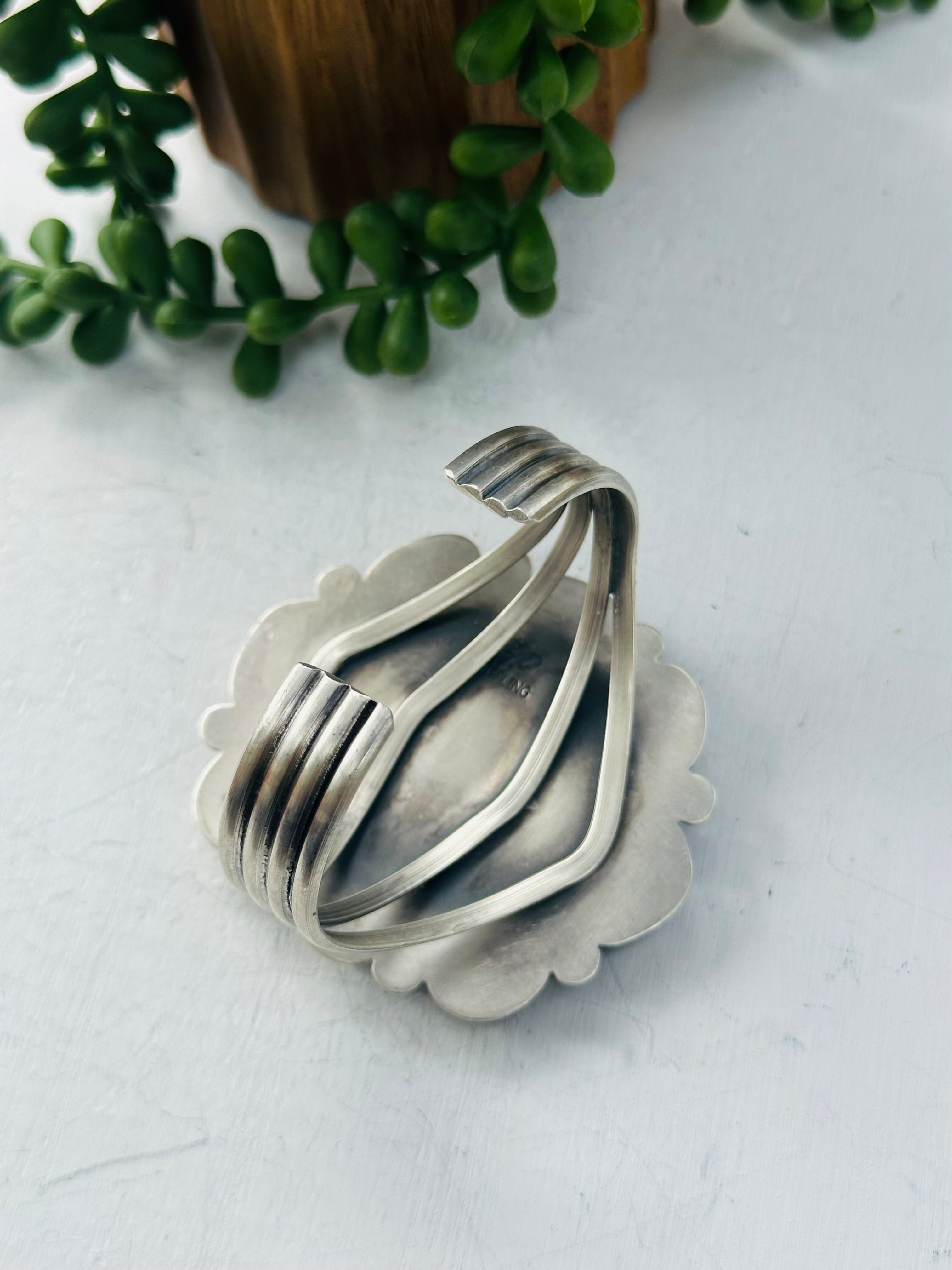 Gilbert Platero Lonely Pepper Shell & Sterling Silver Cuff Bracelet