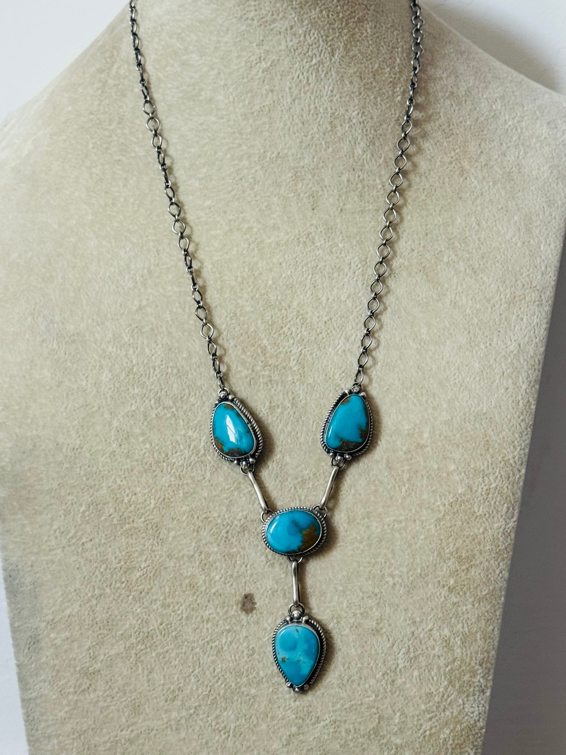 Navajo Made Kingman Turquoise and Sterling Silver Necklace Set