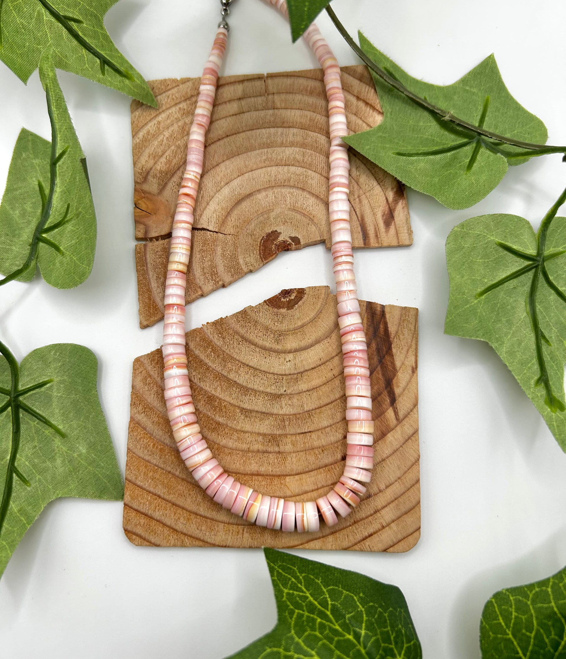 Handmade Pink Conch Beaded Necklace