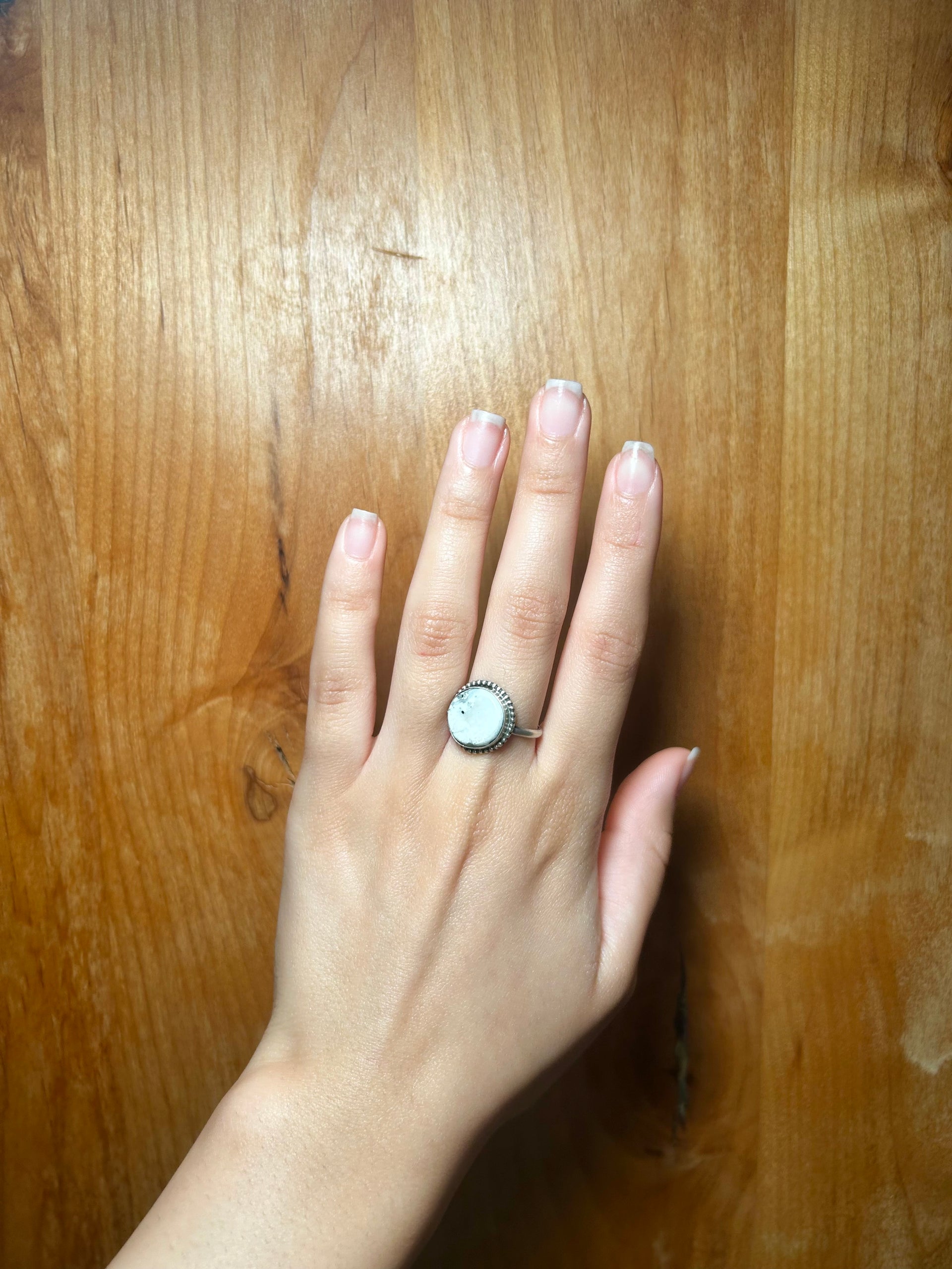 Navajo Made White Buffalo & Sterling Silver Ring Size 8.5