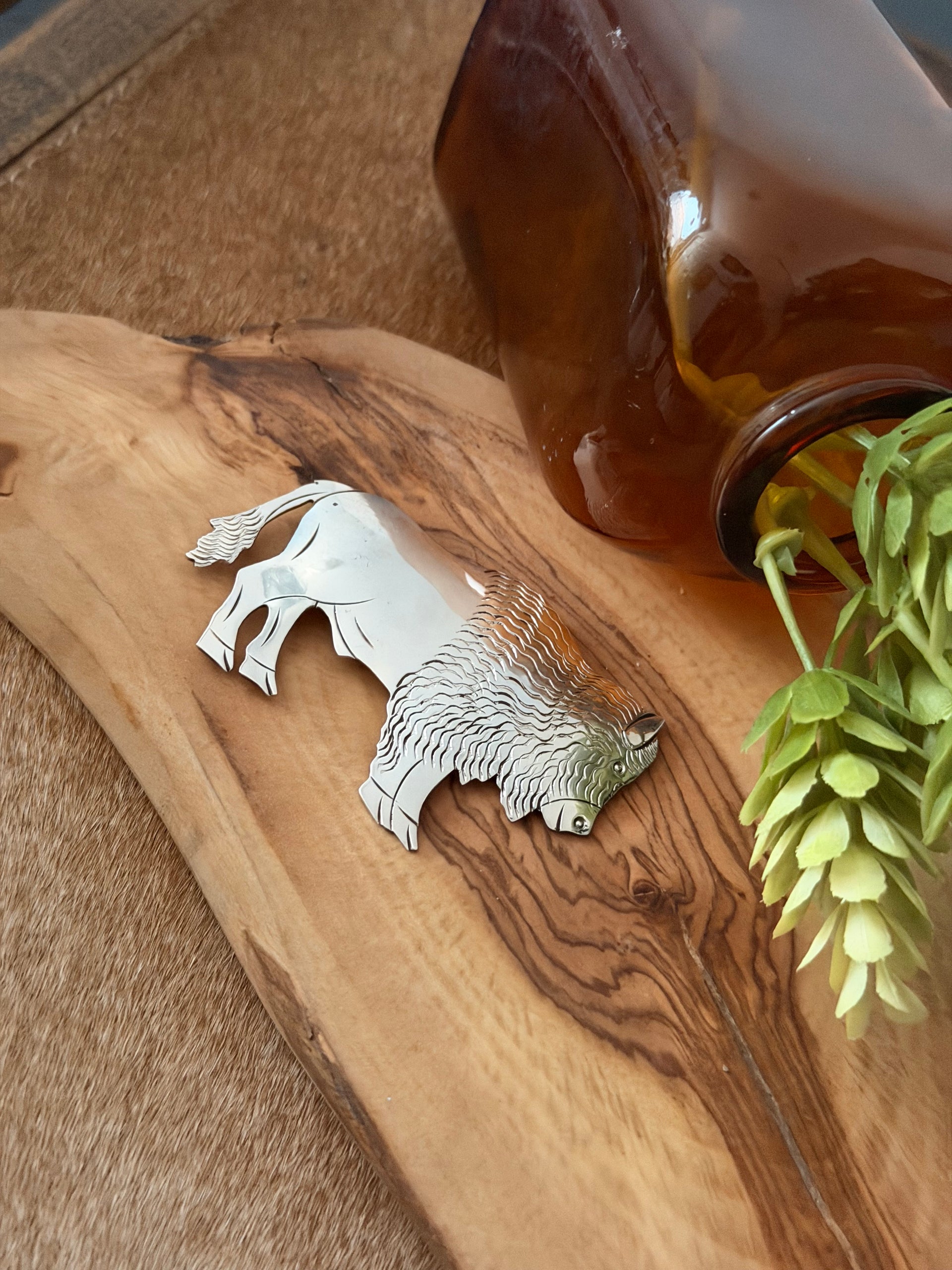 Navajo Handmade Sterling Silver Buffalo Pin