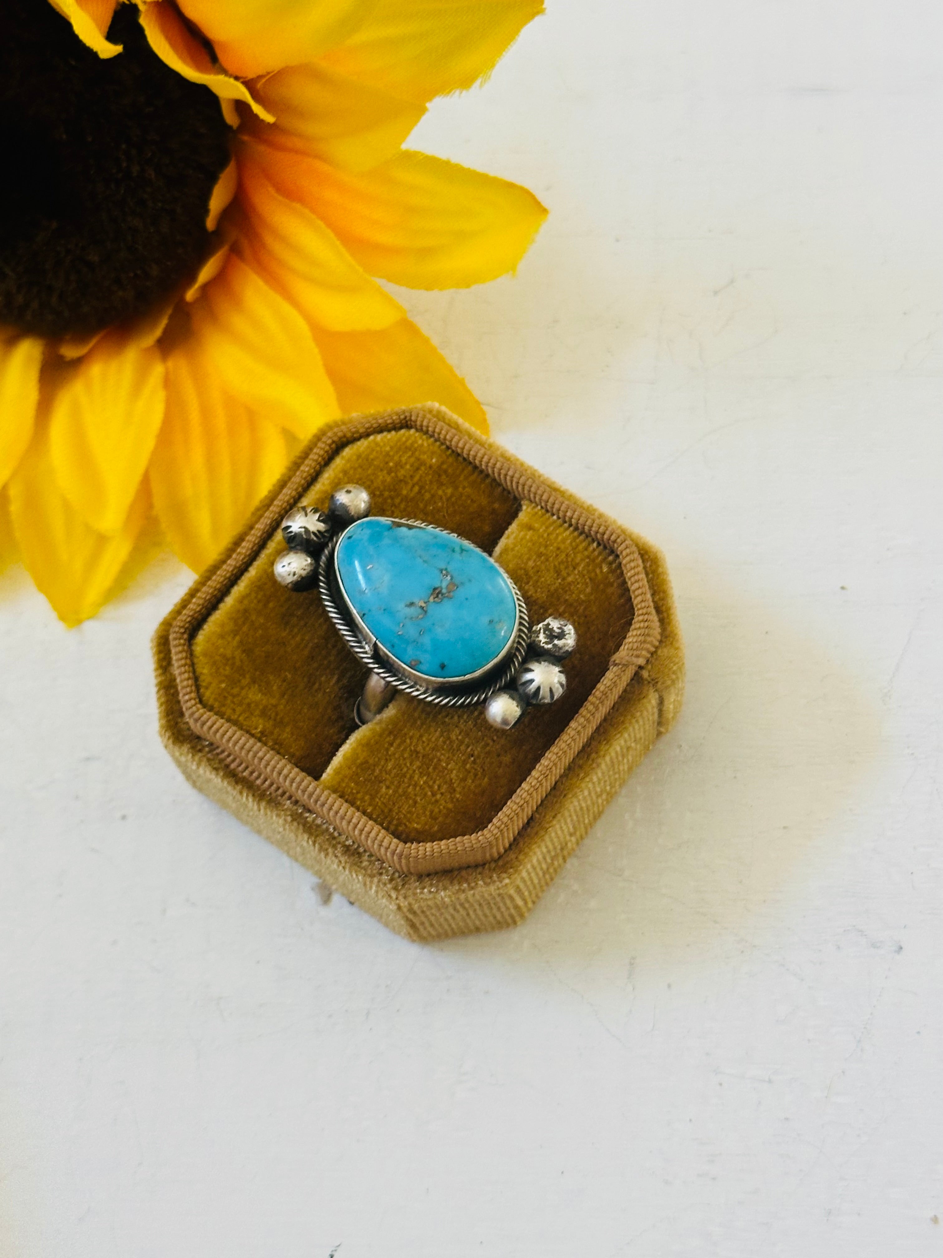 Navajo Made Kingman Turquoise & Sterling Silver Ring Size 7