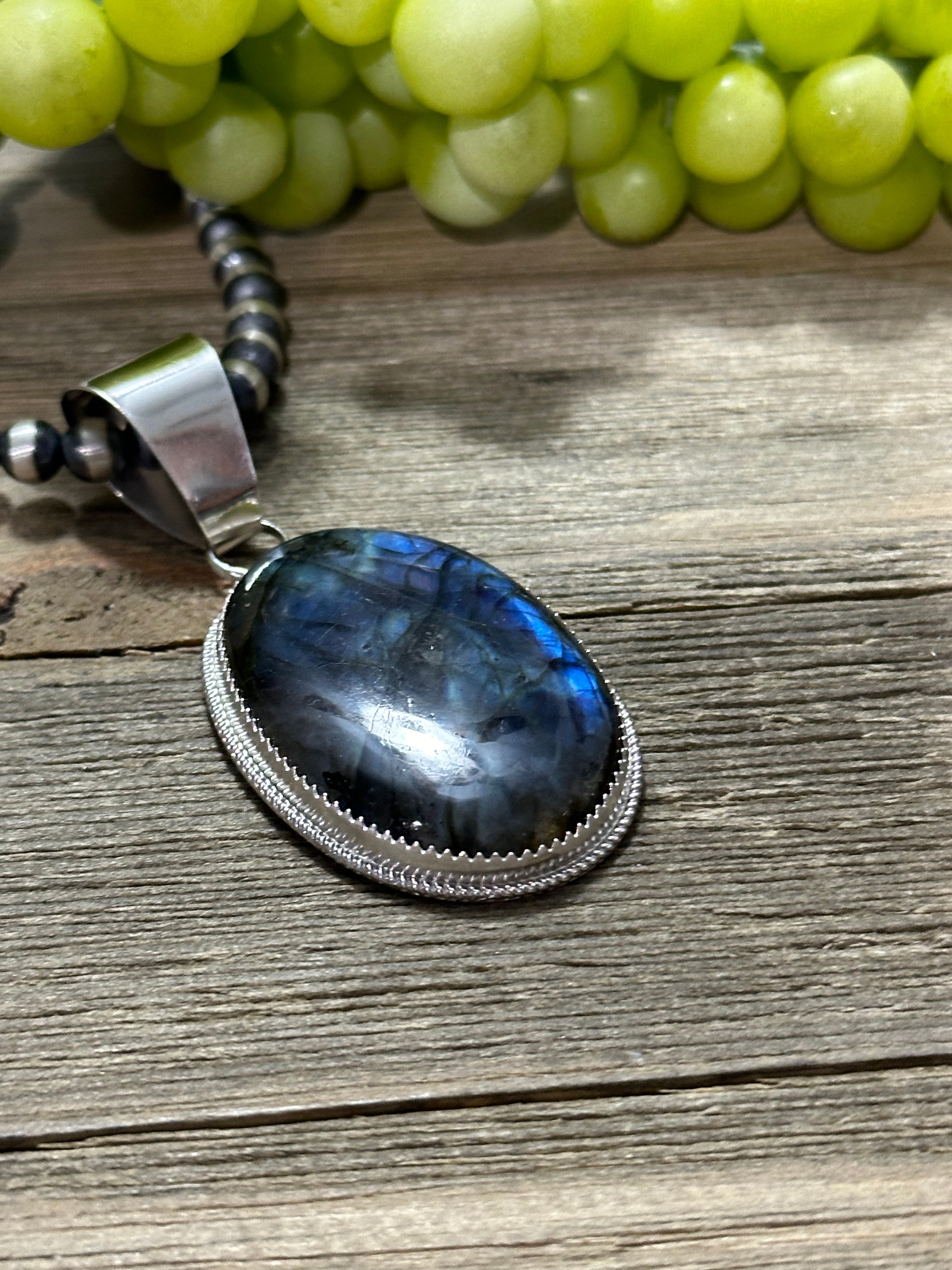 Reda Galvan Labradorite & Sterling Silver Pendant