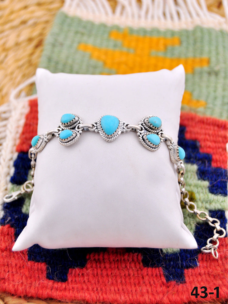 Southwest Handmade Kingman Turquoise  & Sterling Silver Bracelet