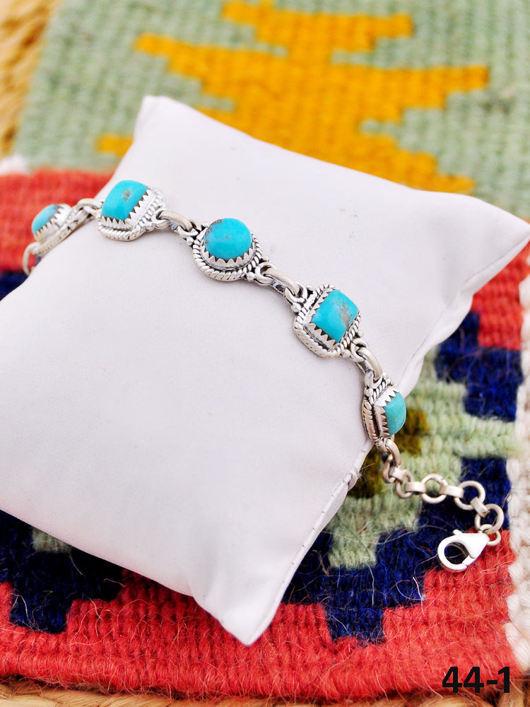 Southwest Handmade Kingman Turquoise  & Sterling Silver Bracelet