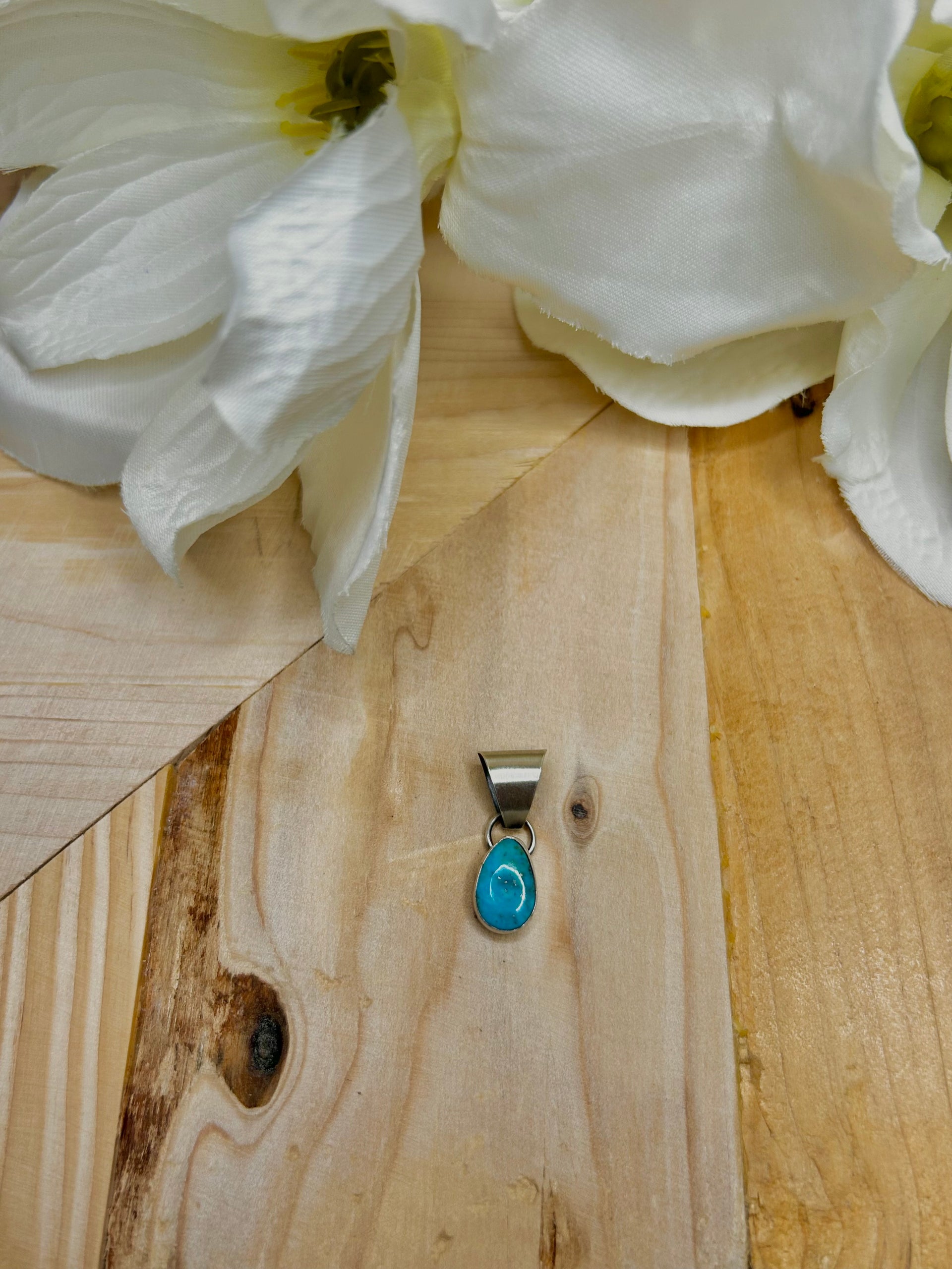 Navajo Made Kingman Turquoise & Sterling Silver Pendant