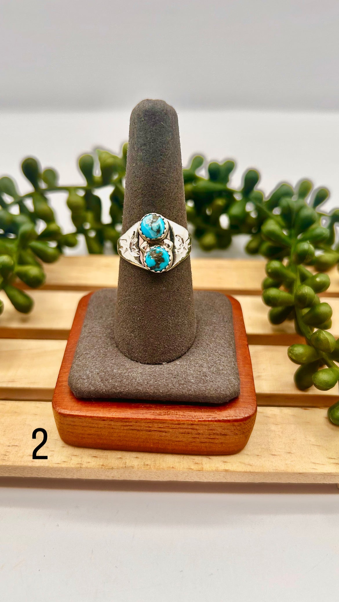 Navajo Made Kingman Turquoise & Sterling Silver Ring