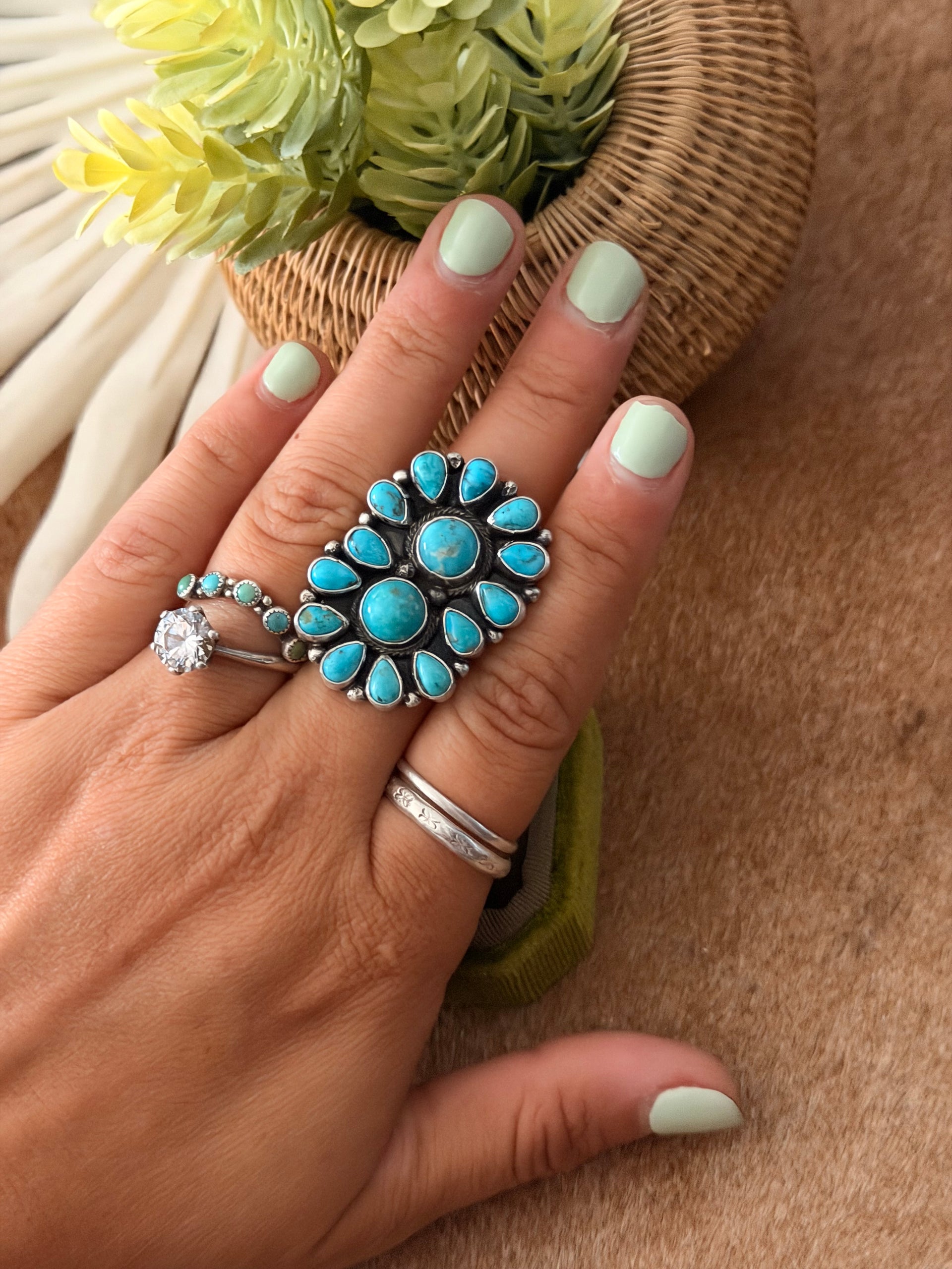 Sheila Becenti Kingman Turquoise & Sterling Sliver Cluster Ring Size 7.75