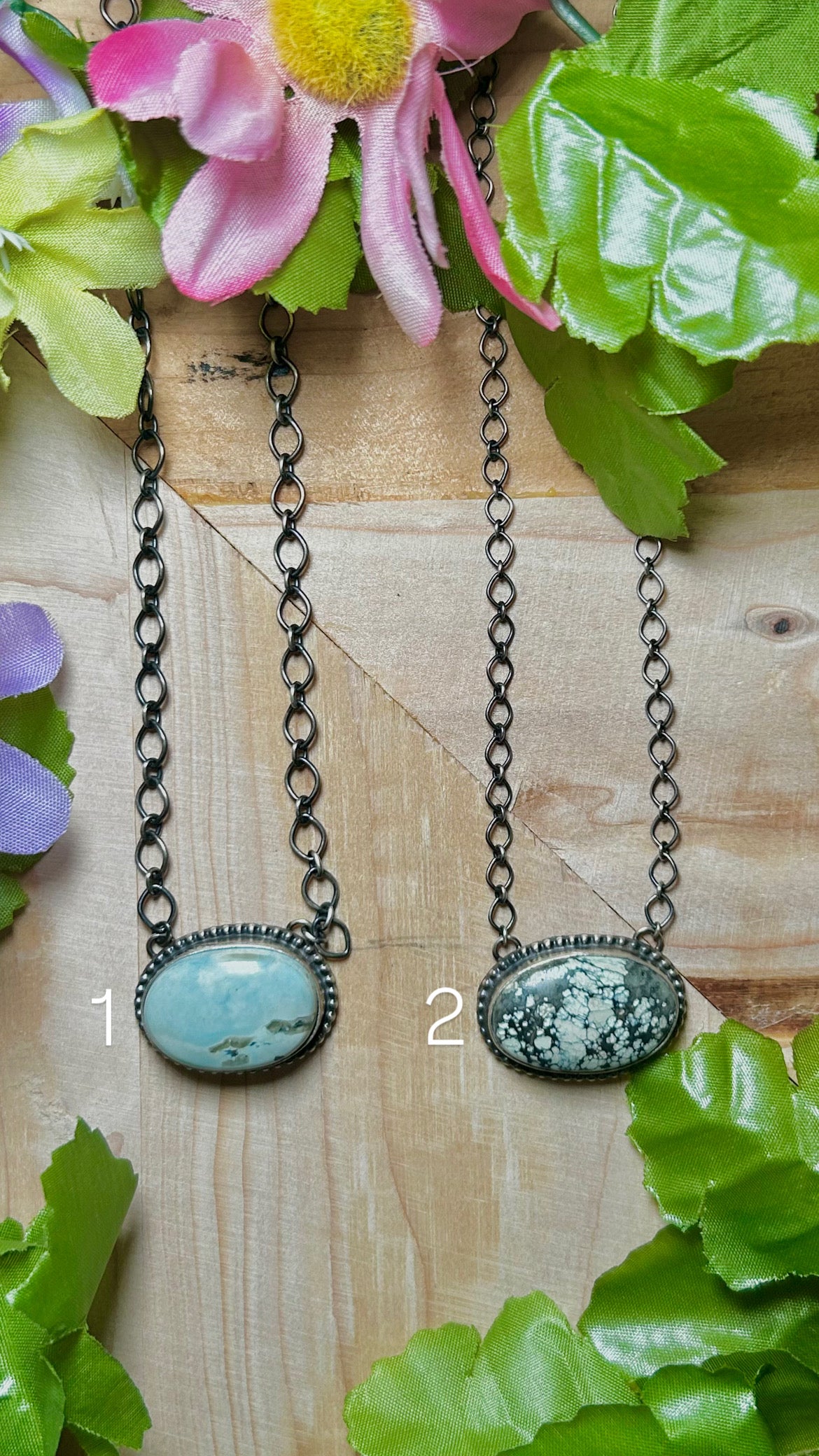 Navajo New Lander Varicsite & Sterling Silver Necklace