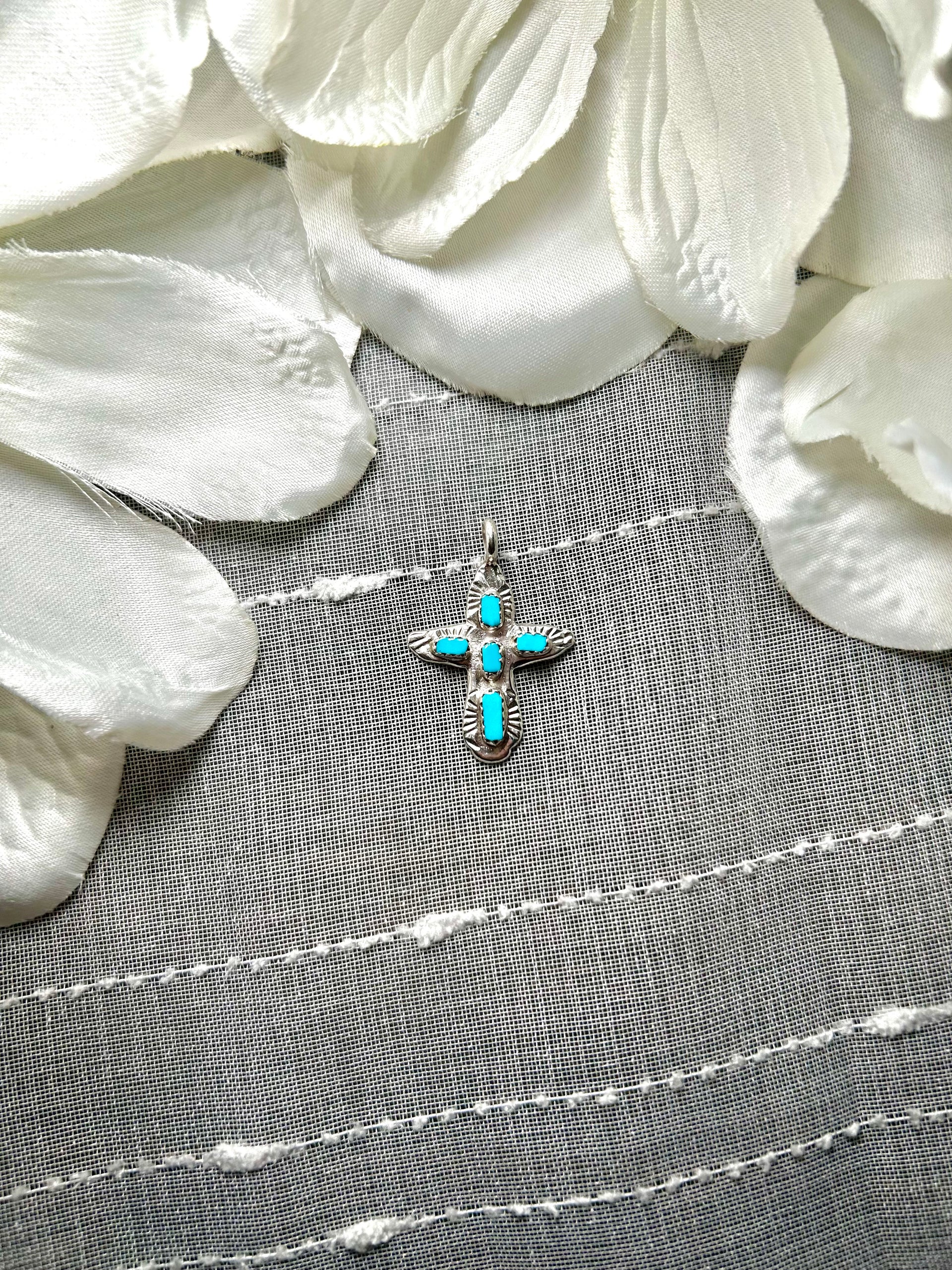 Zuni Kingman Turquoise & Sterling Silver Pendant