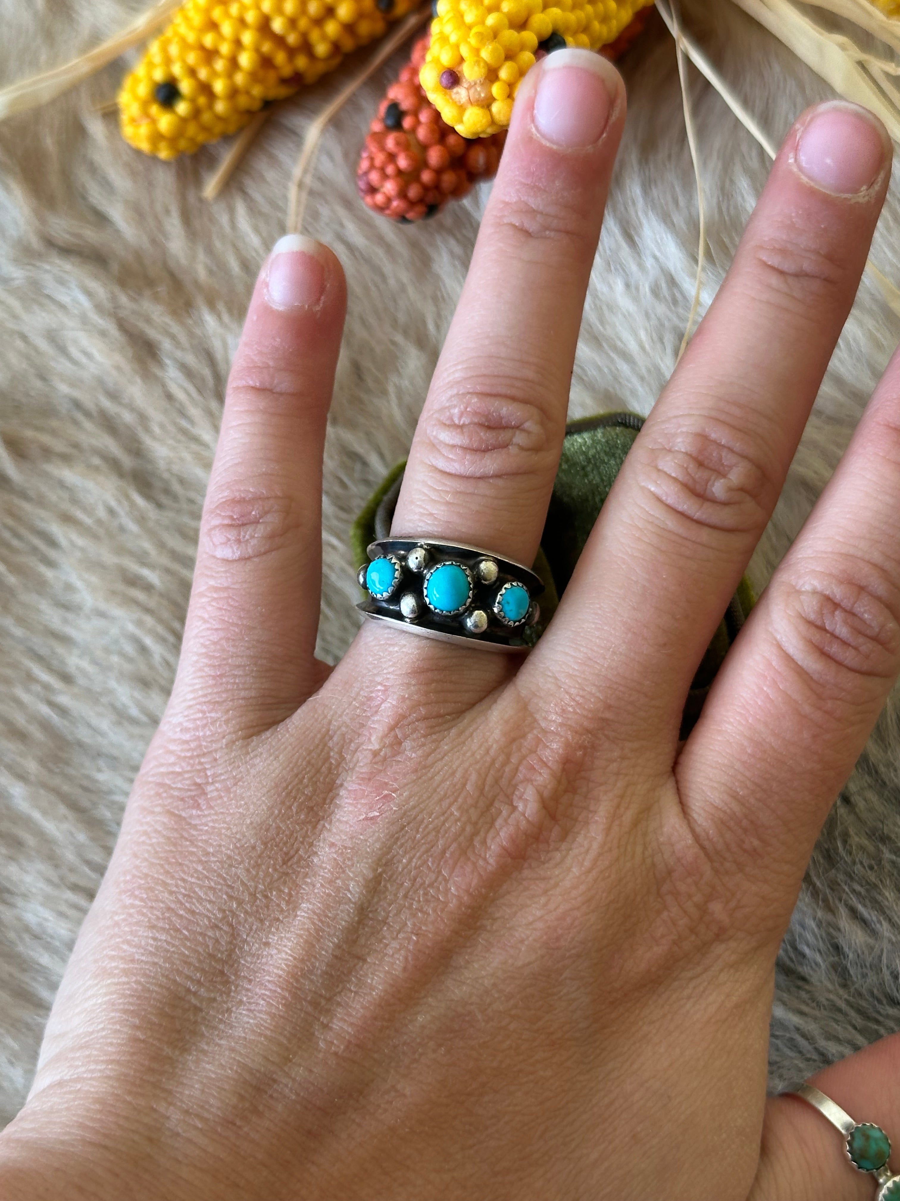 Navajo Made Kingman Turquoise & Sterling Silver Ring