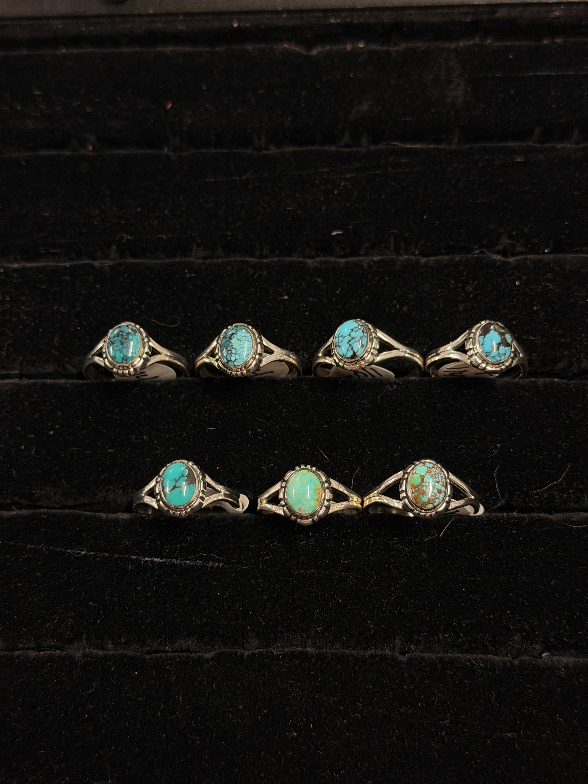 Navajo Made Kingman Turquoise & Sterling Silver Ring