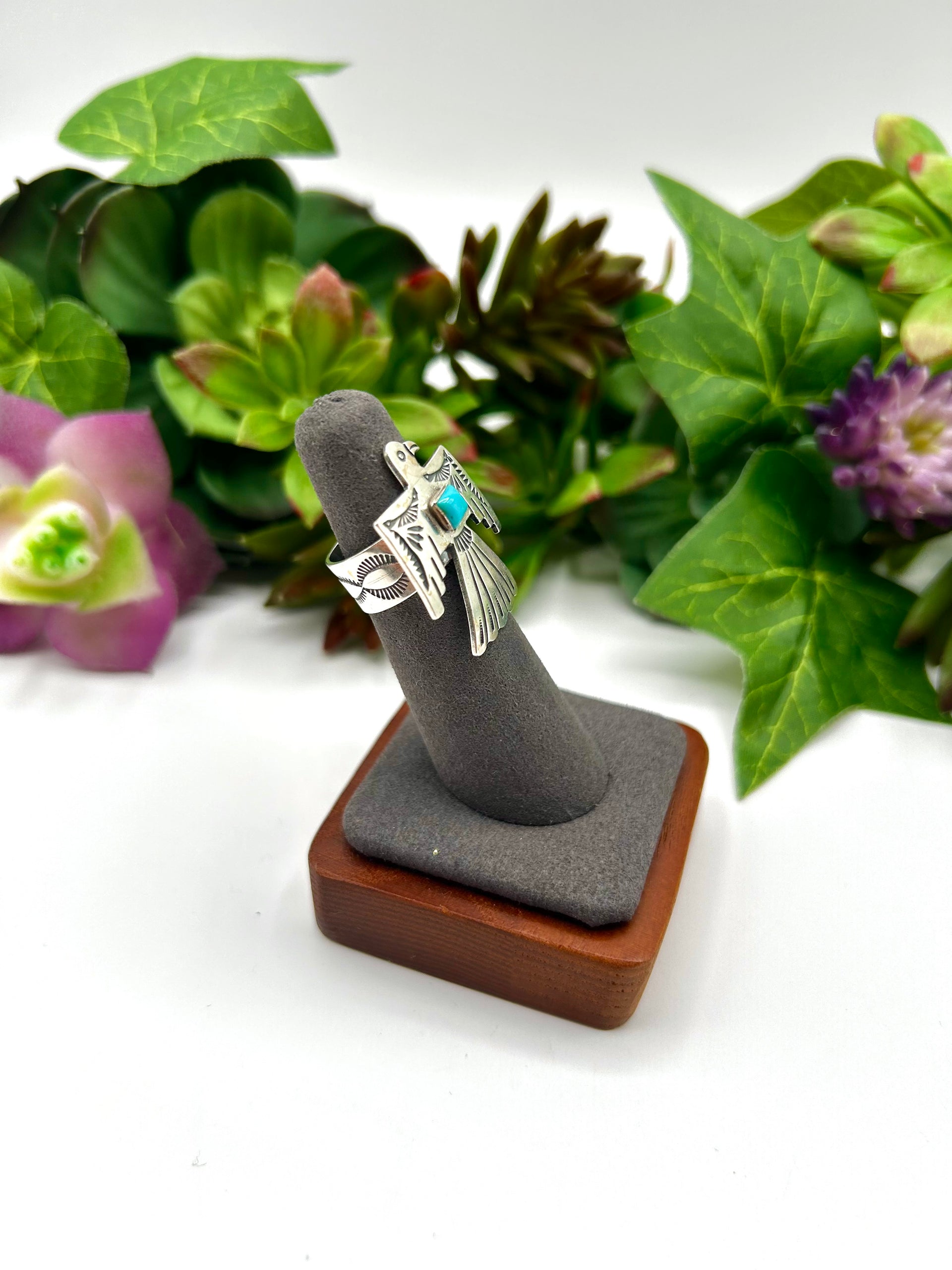 Navajo Made Kingman Turquoise & Sterling Silver Ring