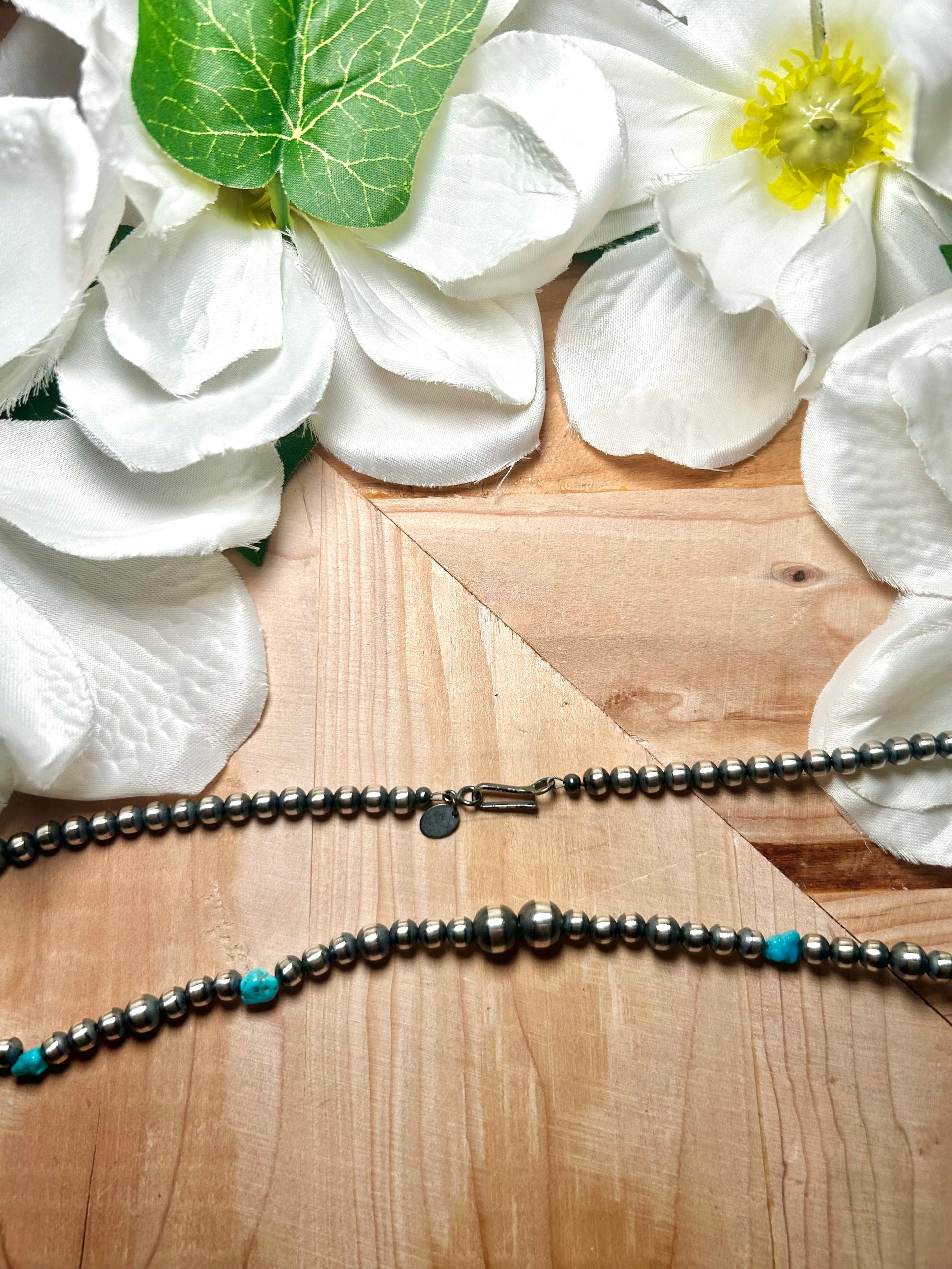 Navajo Made Strung Kingman Turquoise & Sterling Silver Necklace