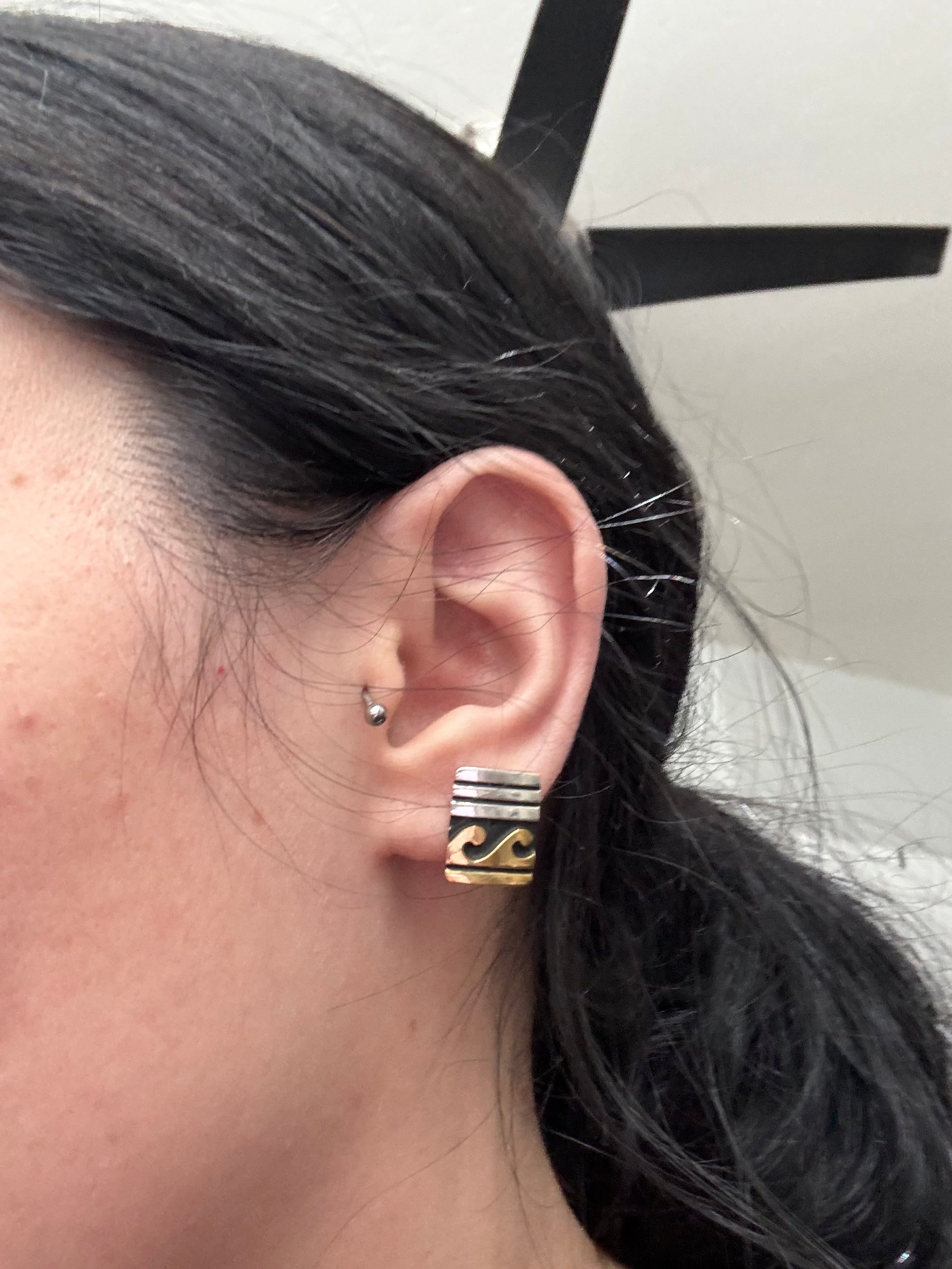 Tommy & Rose Singer Sterling Silver Post Earrings