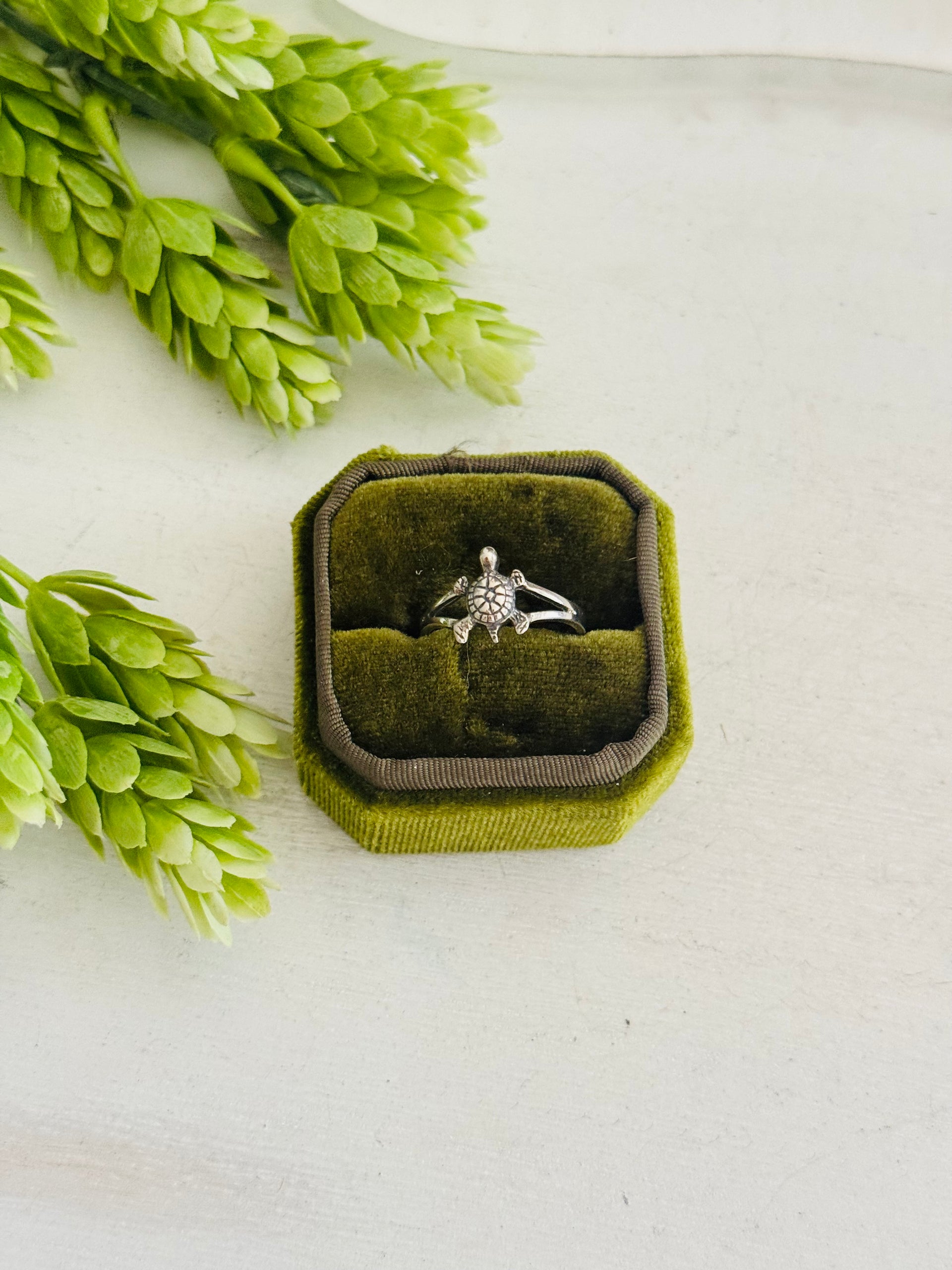 Southwest Made Sterling Sliver Turtle Ring Size 8.5