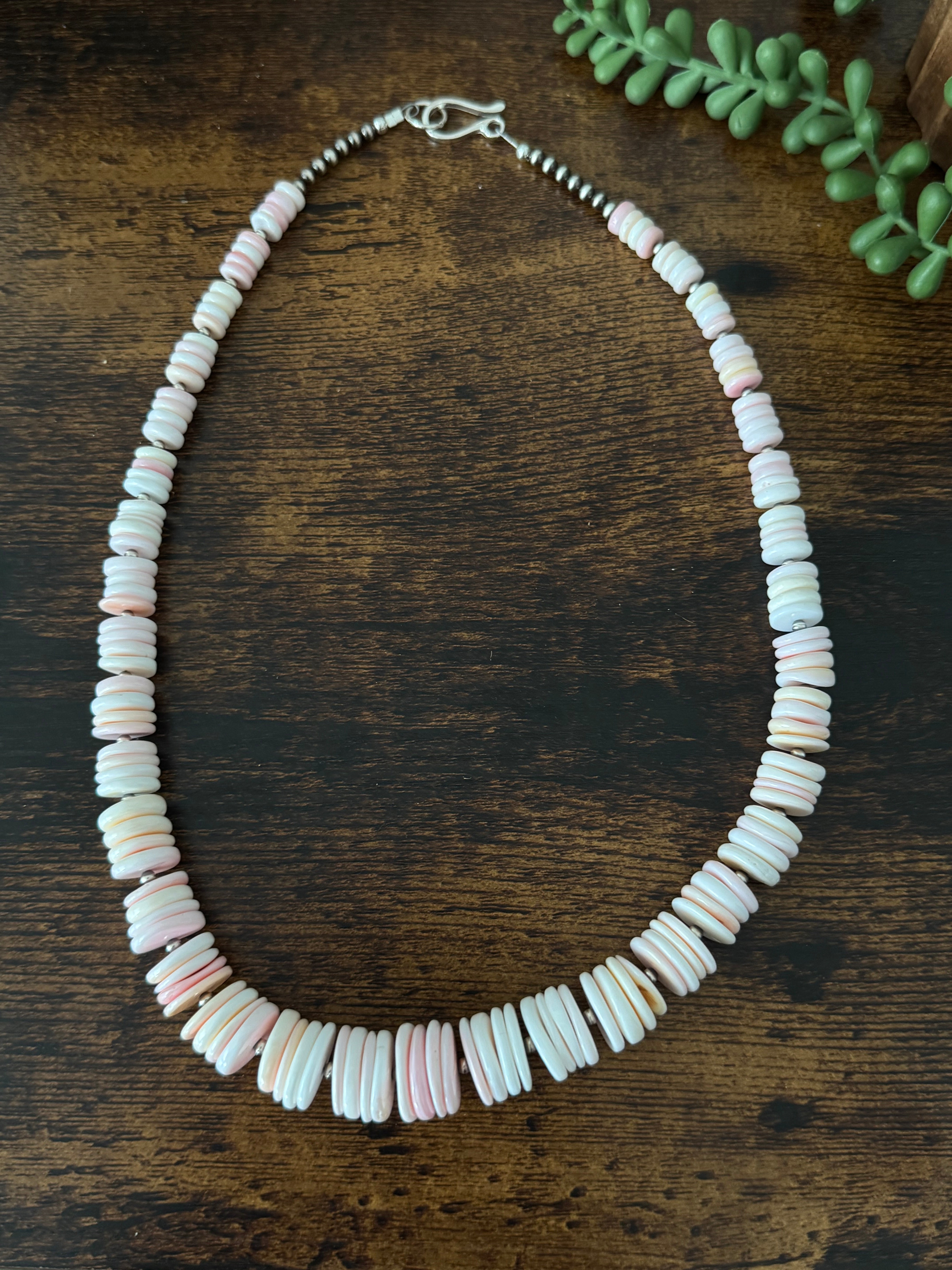 Navajo Strung Pink Conch & Sterling Silver Beaded Necklace