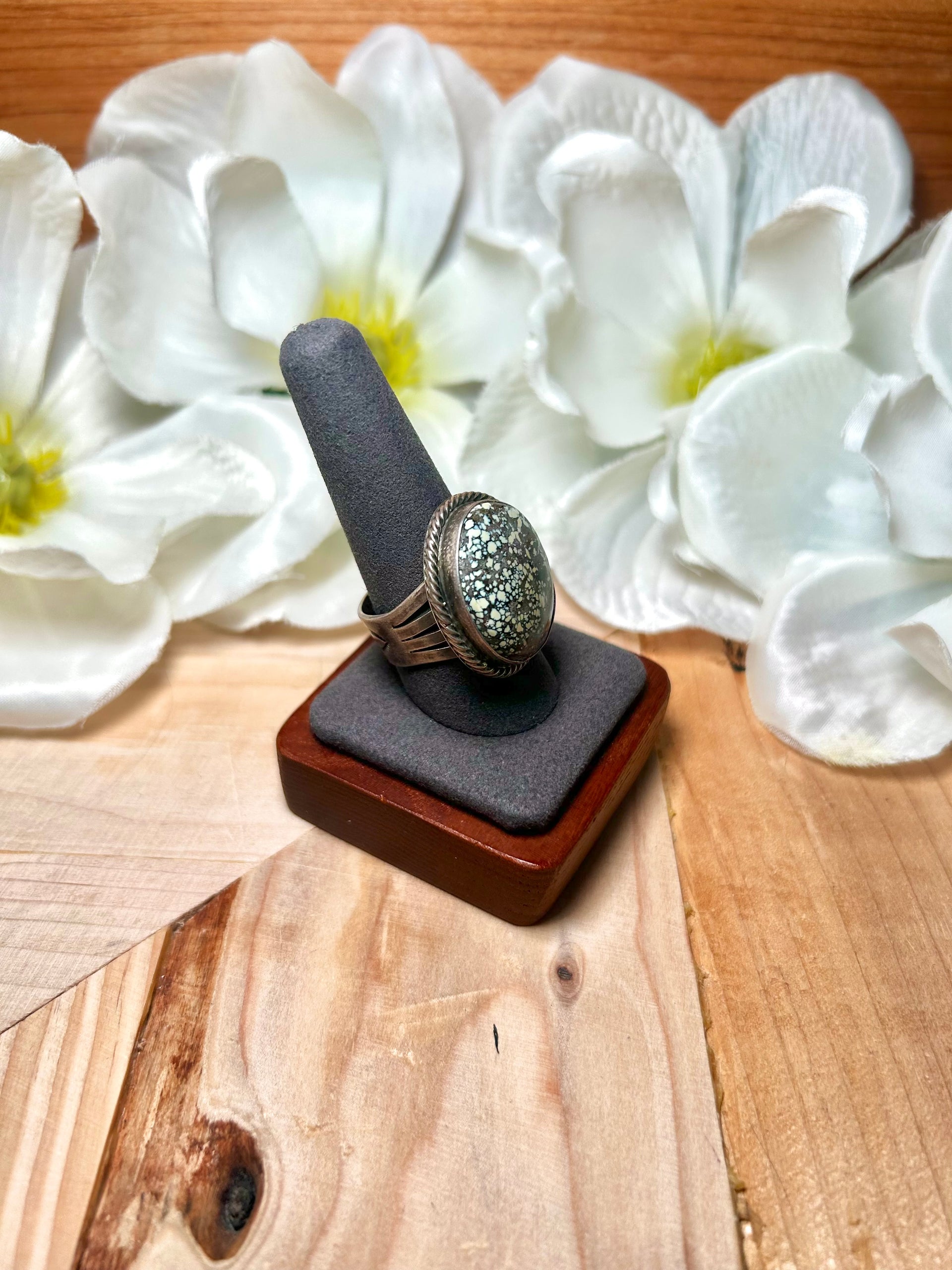 Navajo Made New lander Variscite & Sterling Silver Ring Size 10.75