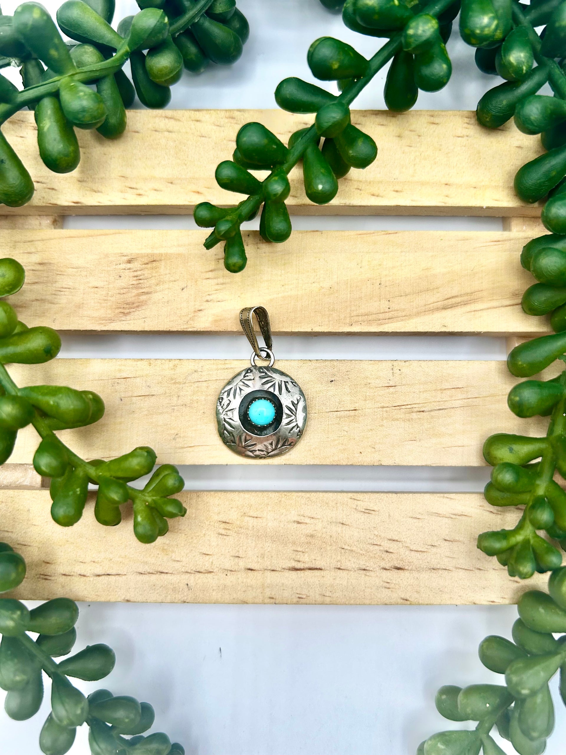 Old Pawn Navajo Made Kingman Turquoise & Sterling Silver Pendant