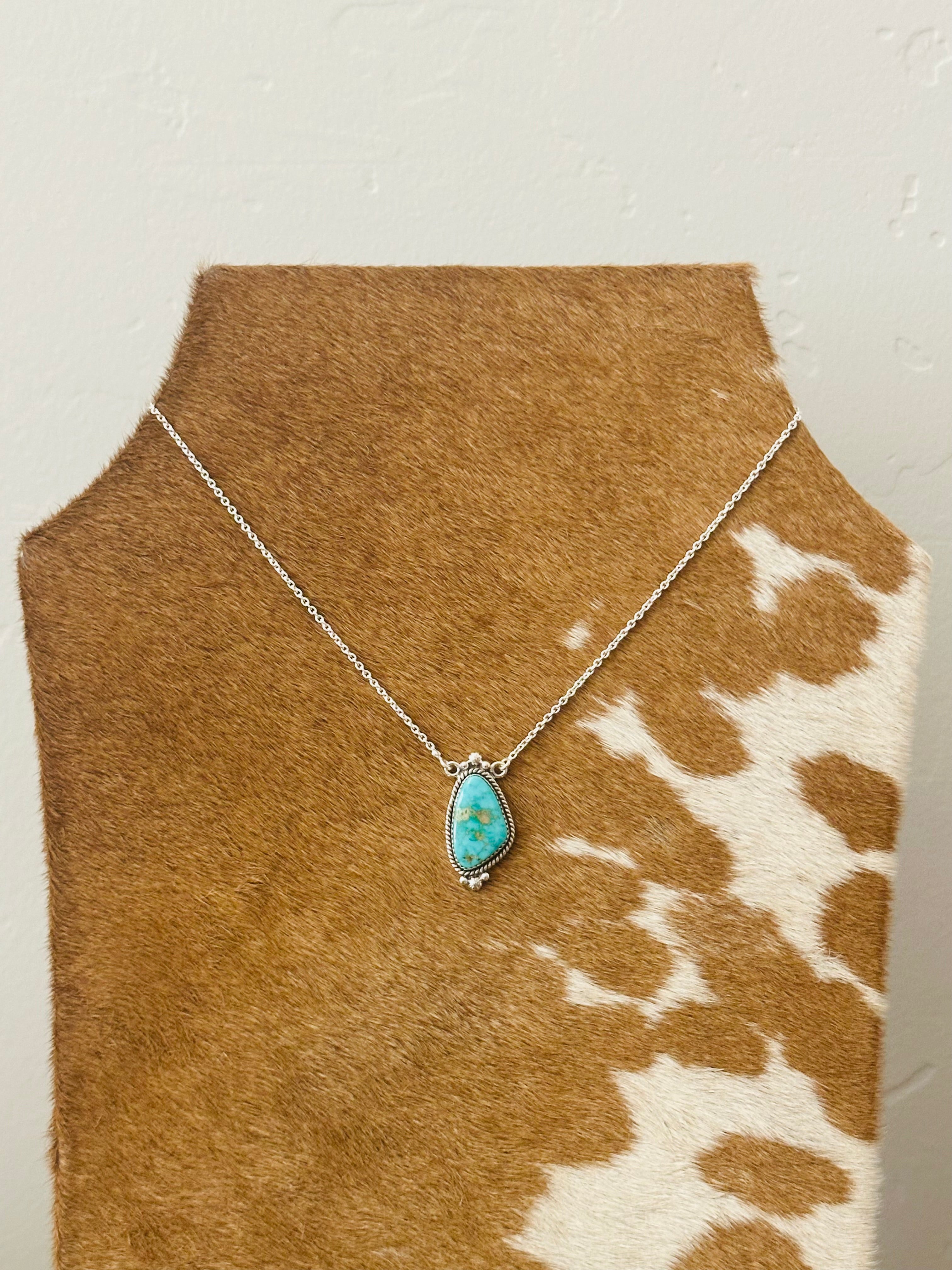 Southwest Handmade Emerald Valley Turquoise & Sterling Silver Necklace