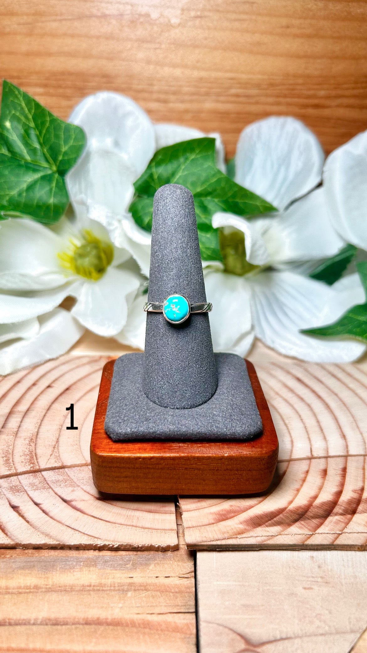Navajo Made Kingman Turquoise & Sterling Silver Ring